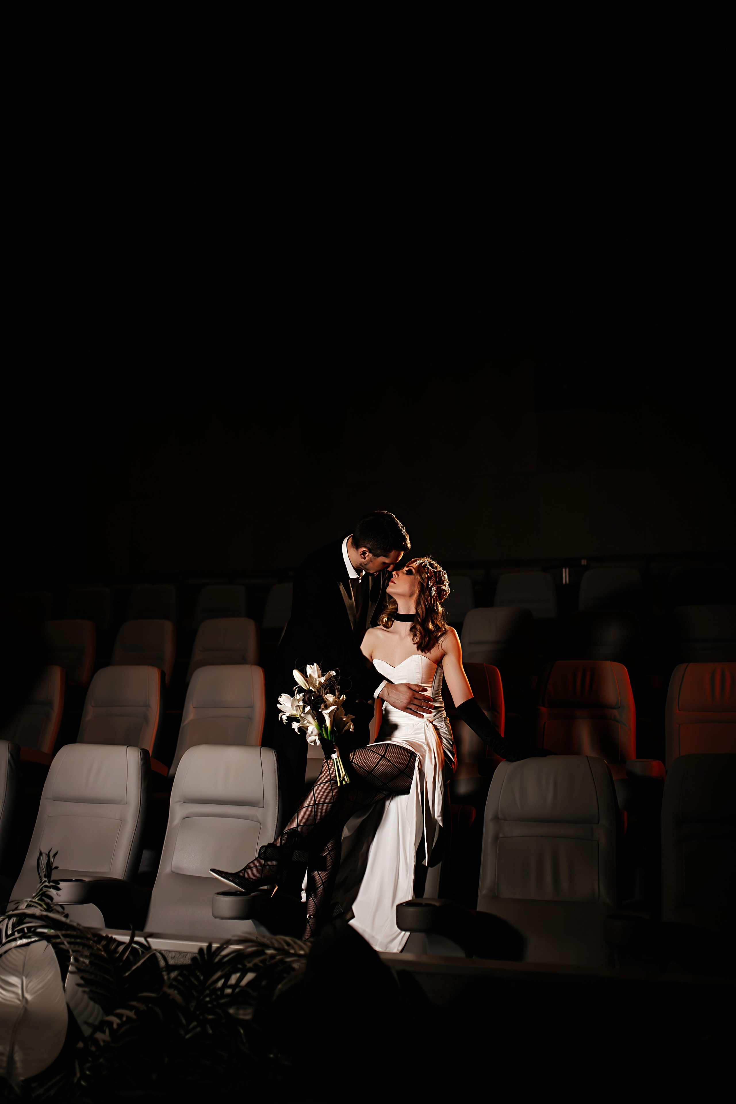 Свадьба в кинотеатре. Фотограф Санкт-Петербург Раднаева Юлия