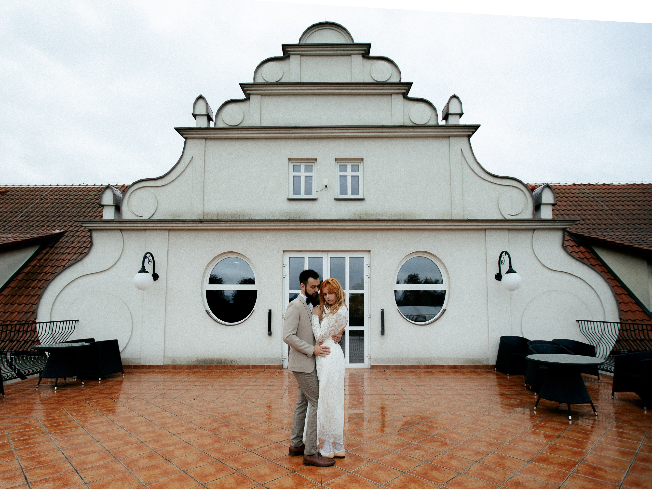 Ślubna sesja zdjęciowa w plenerze. Свадебный фотограф Варшава Лодзь Польша Елена Юцова