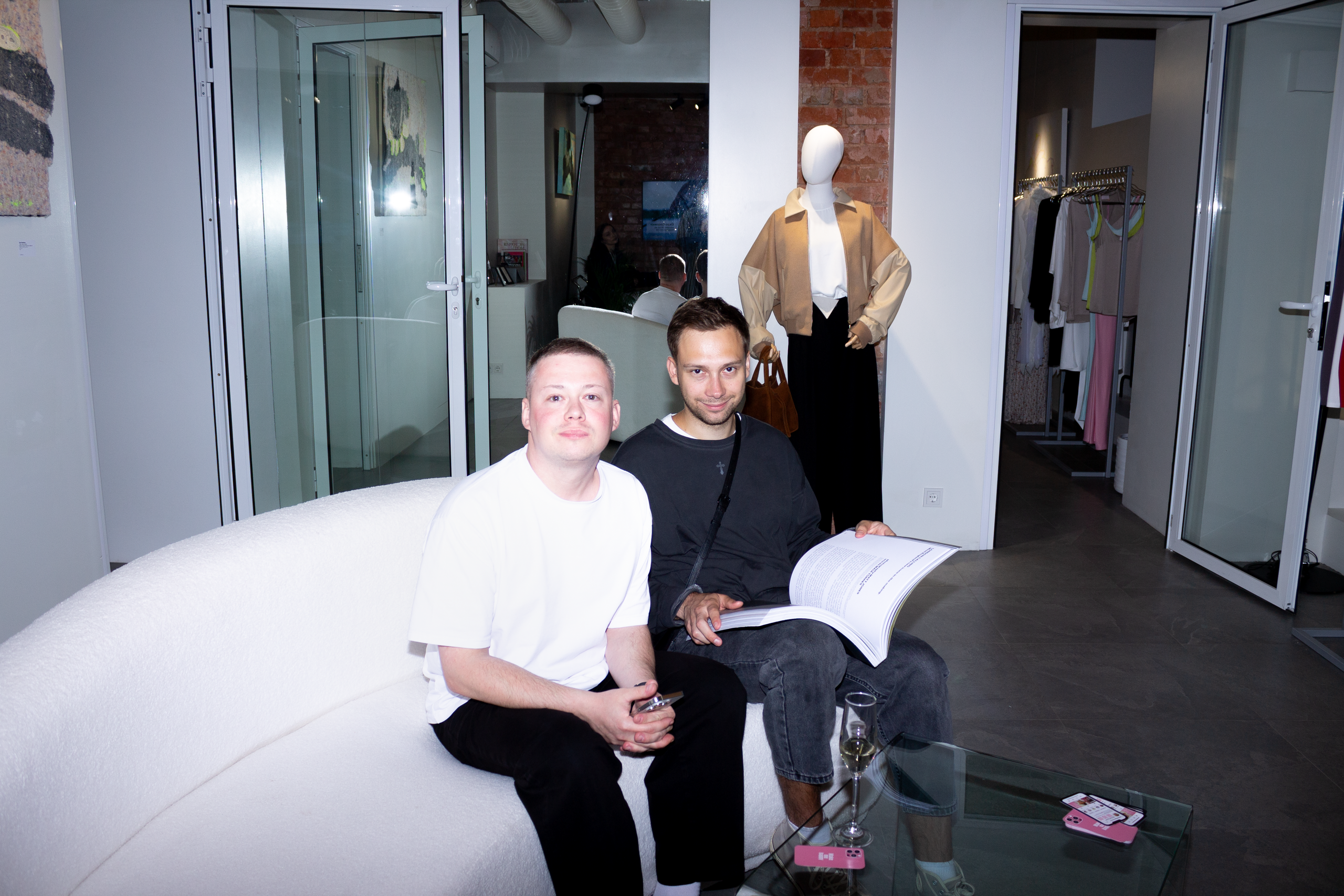 Вернисаж Таро Анонс & Make Me Happy. Крылов Кирилл Фотограф Москва