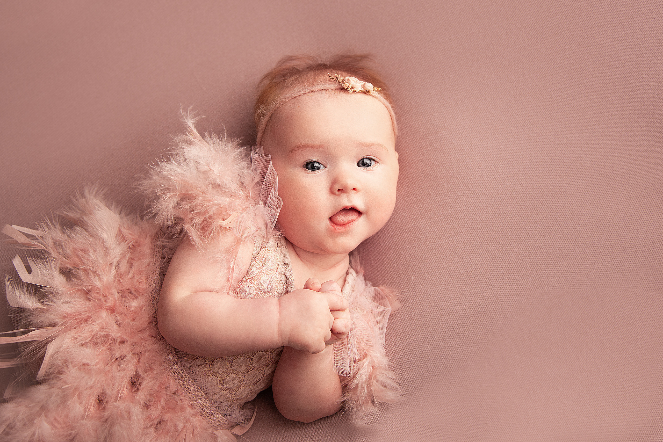 Малыши от 3 до 6 месяцев. Детский фотограф в Хабаровске Антипова Марина