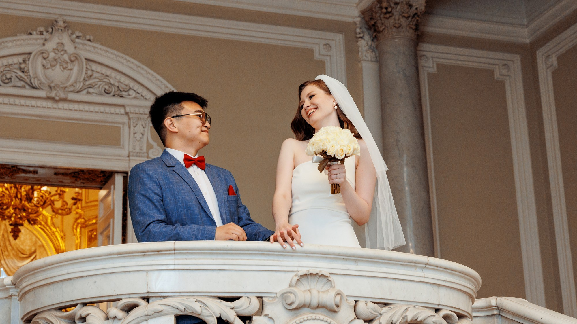 Чингис и Александра регистрация и небольшая прогулка. Свадебный и семейный фотограф в г. Волхов Алексей Кочерыжкин