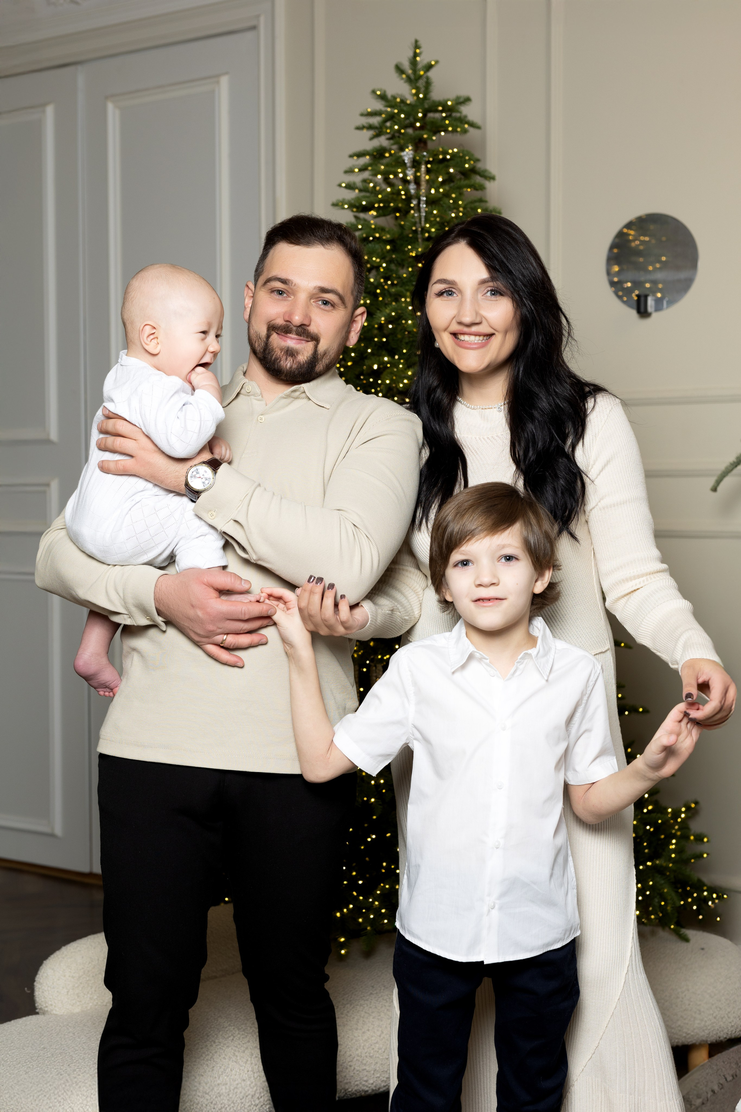 Семейная новогодняя фотосессия