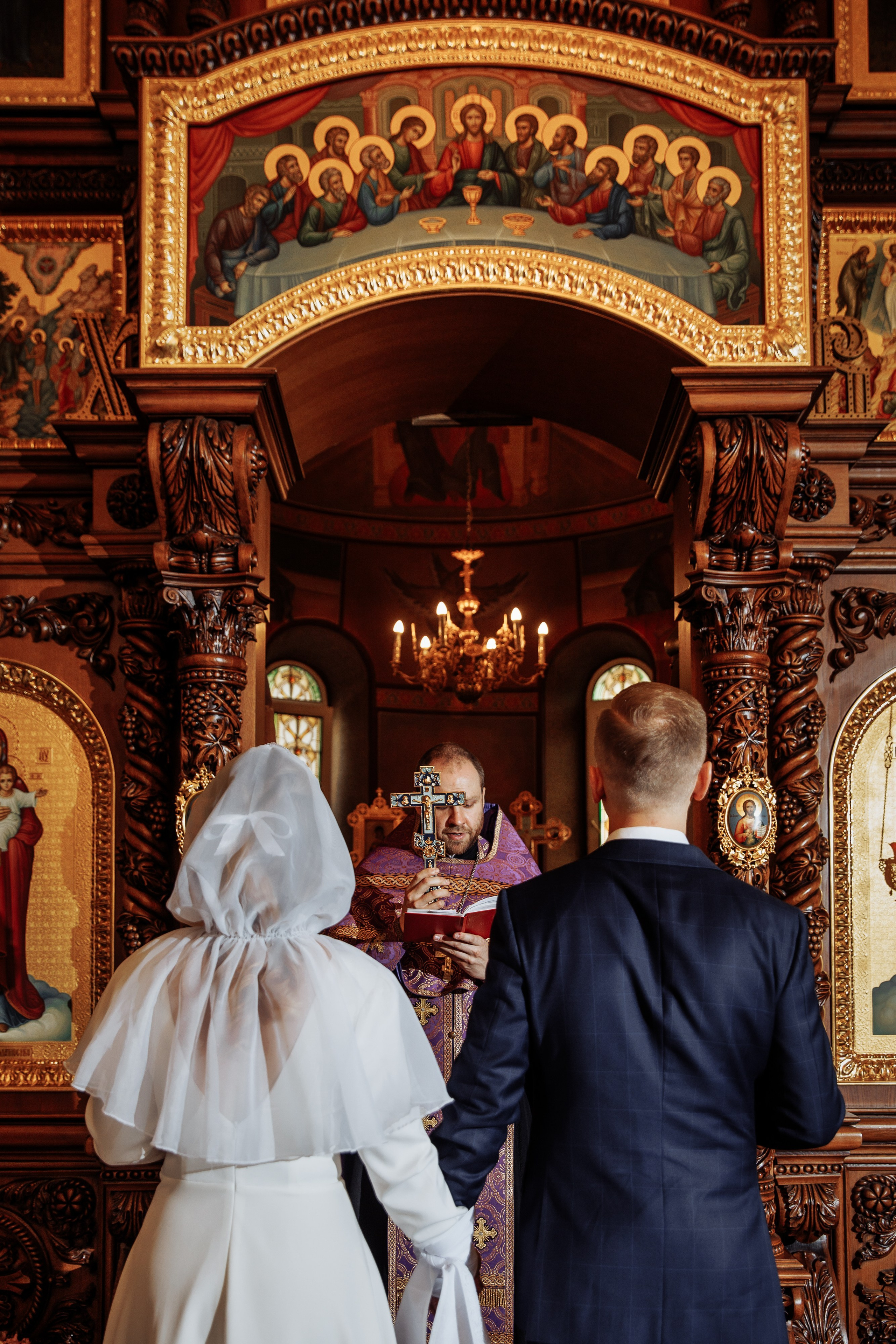 Венчание. Семейный фотограф на крещение и венчание