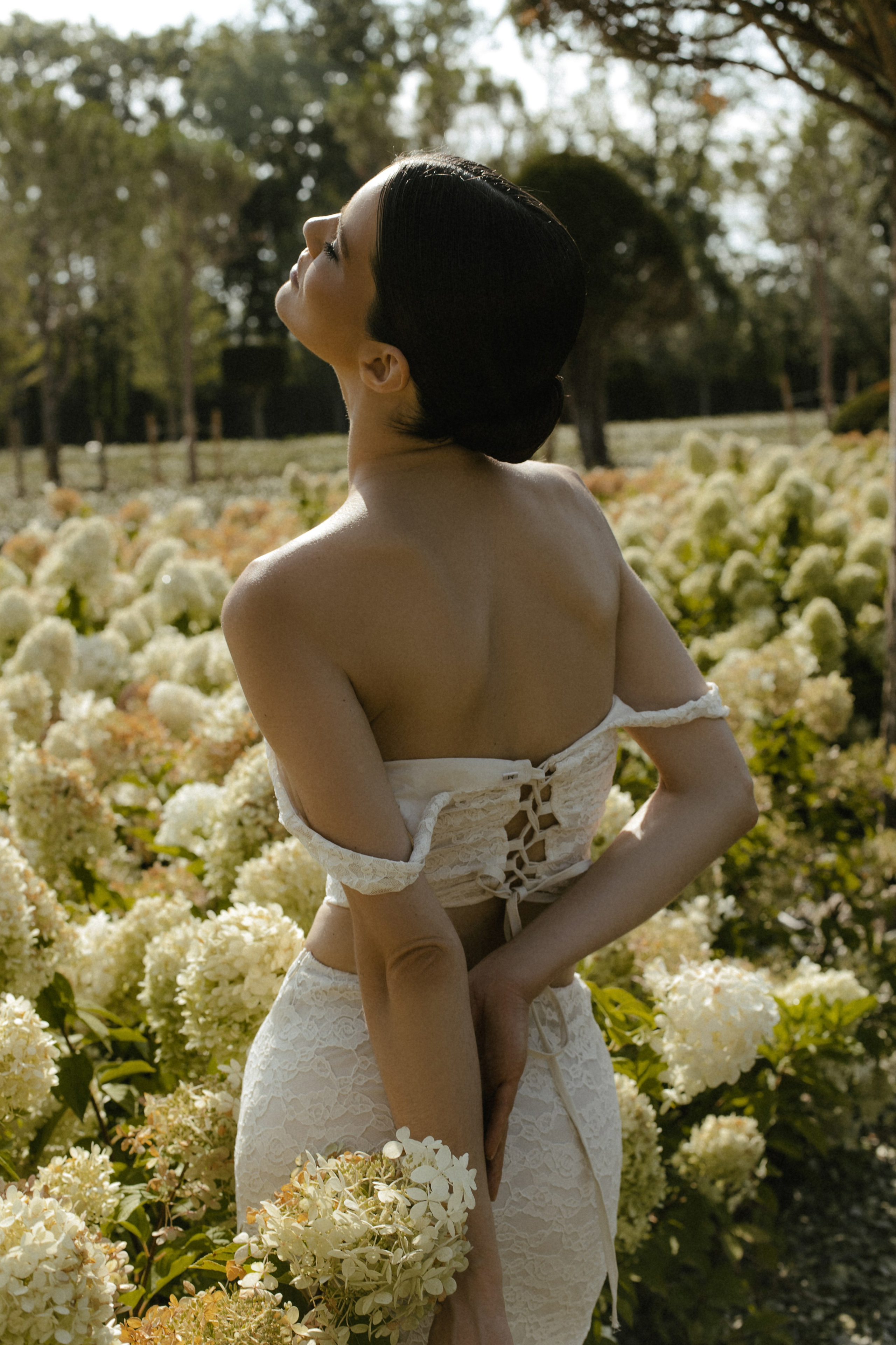 Нежное утро невесты в парке. Свадебный фотограф в Краснодаре и по всему ЮФО и Миру Ольга Гусева