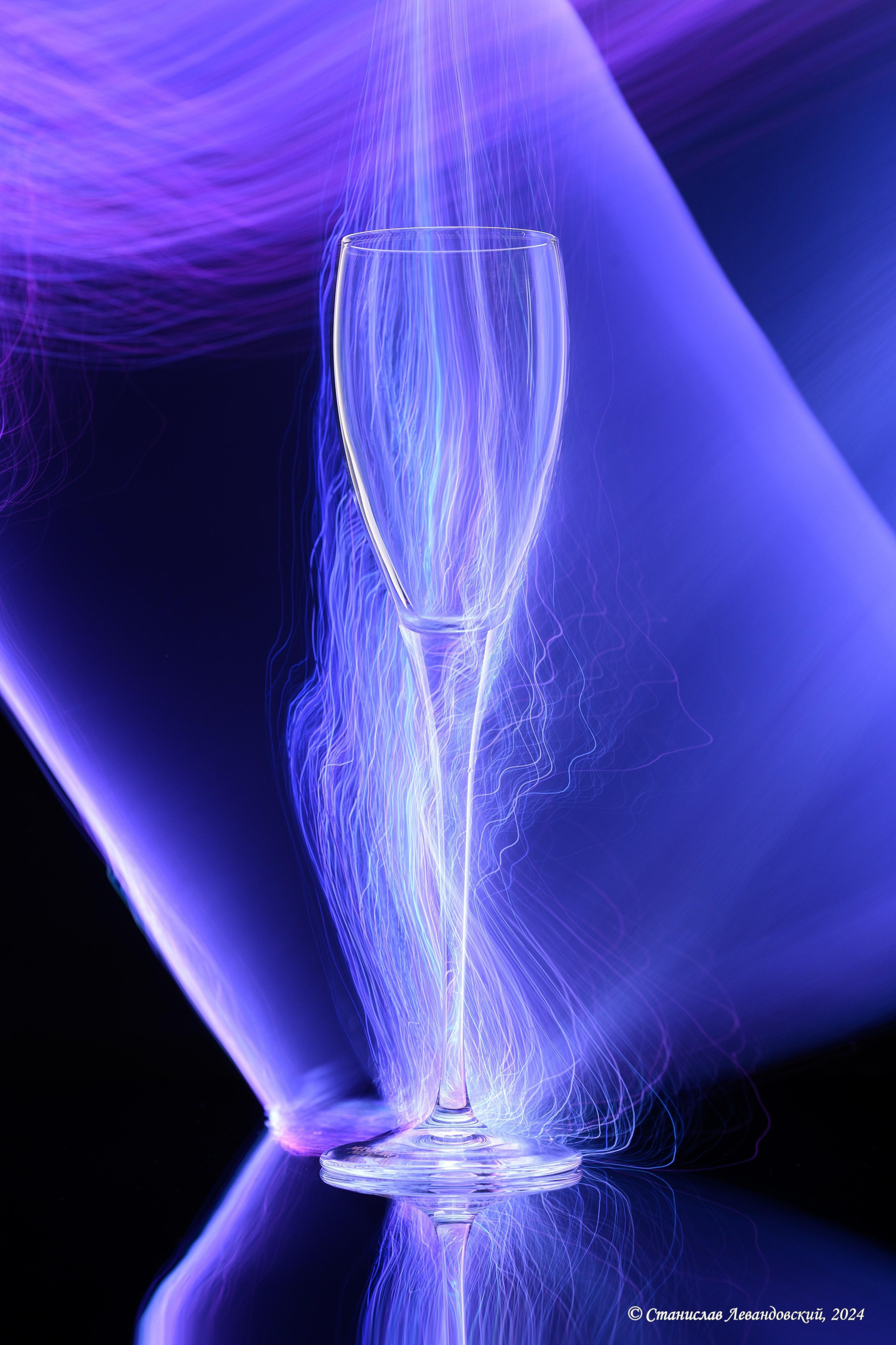 Предметы с глянцевой поверхностью. Предметный фотограф в Москве Станислав Левандовский