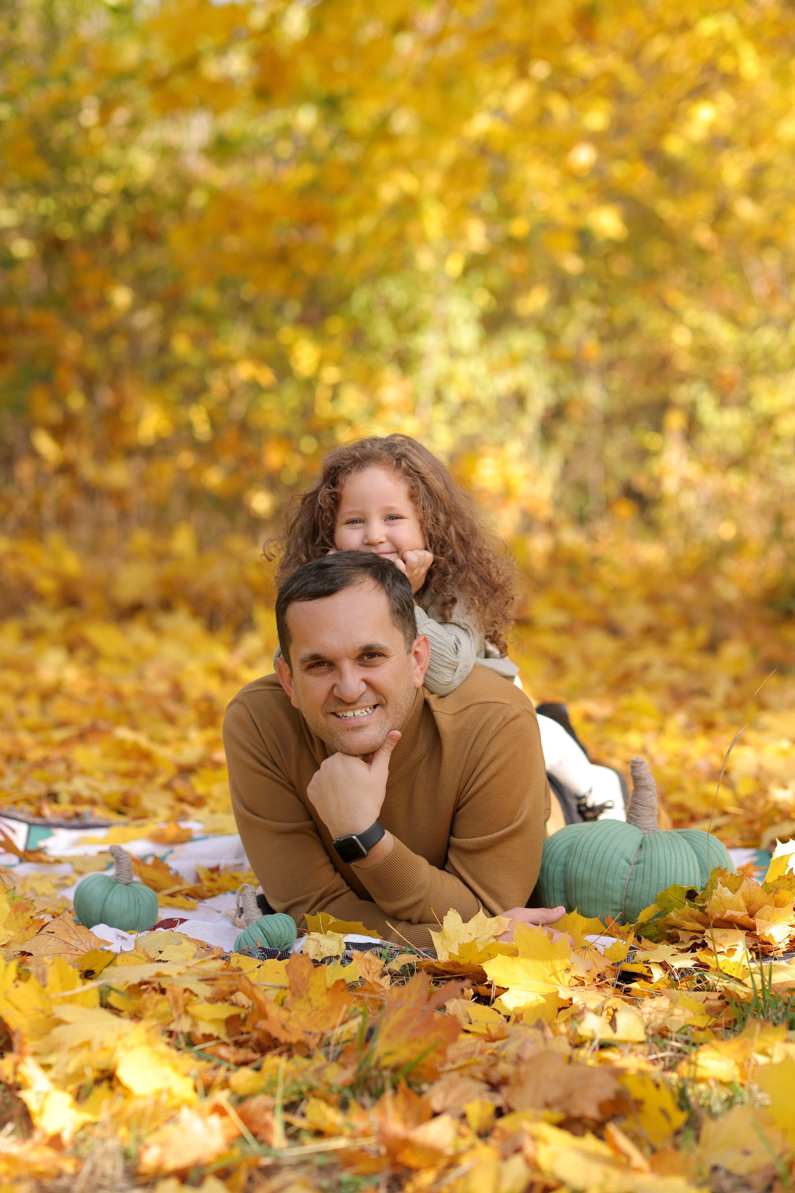 Семейная осенняя фотосессия — Светлана, Аслан и Лора. Анна Бондарева — детский и семейный фотограф, обучение фотографии. Кавказские Минеральные Воды, Пятигорск
