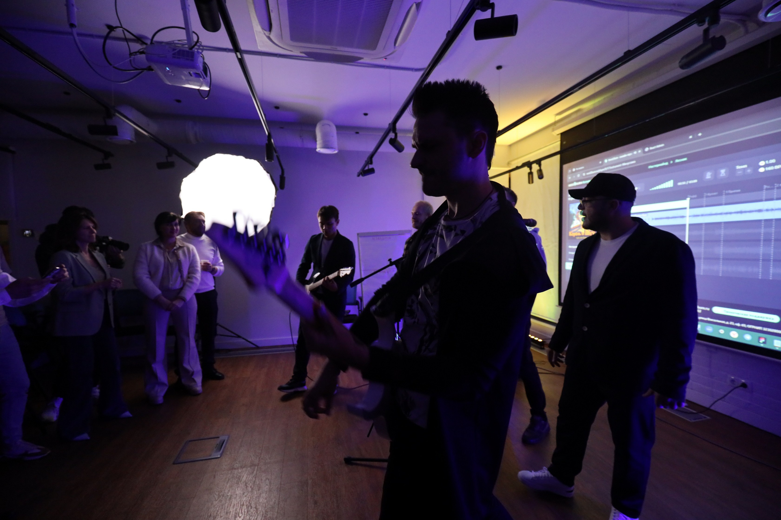 МастерМайнд 1.2. Съемка в студии под ваш запрос, студийные съемки, фотографии архитектурных объектов — Александр Евстигнеев — фотограф Москва