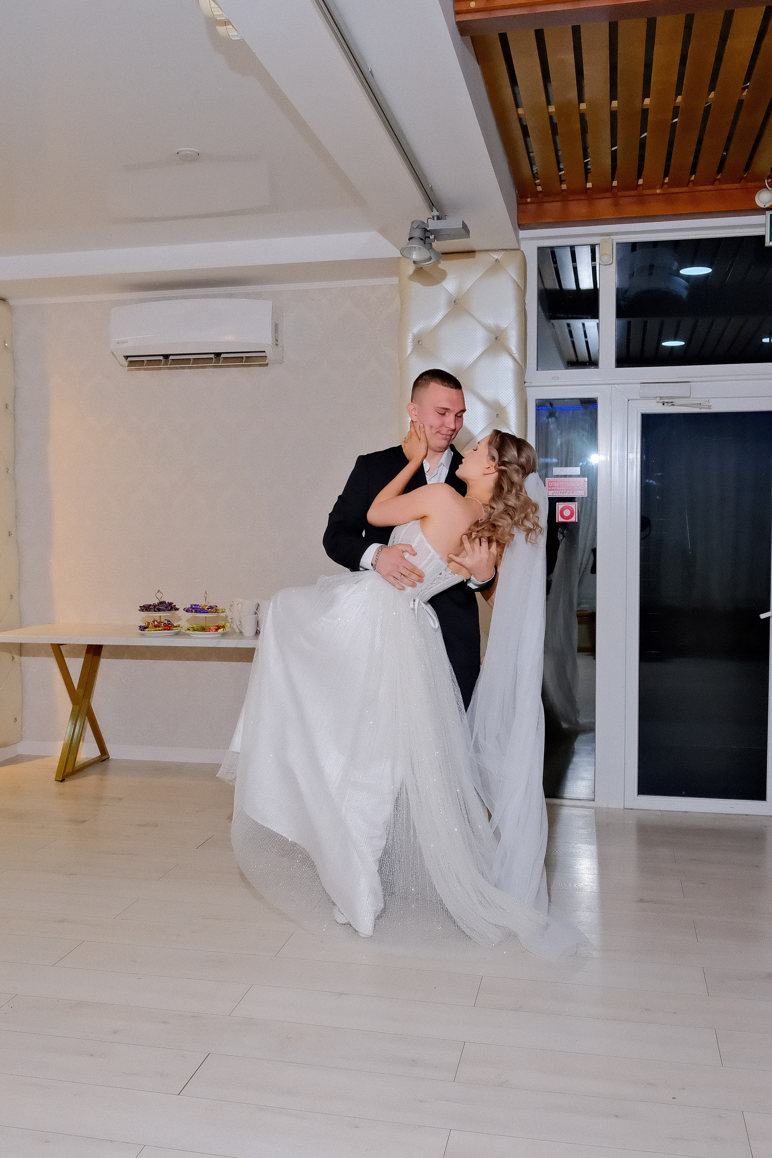 Репортаж. Фотограф и видеограф в Омск/Москва Сащенко Лера