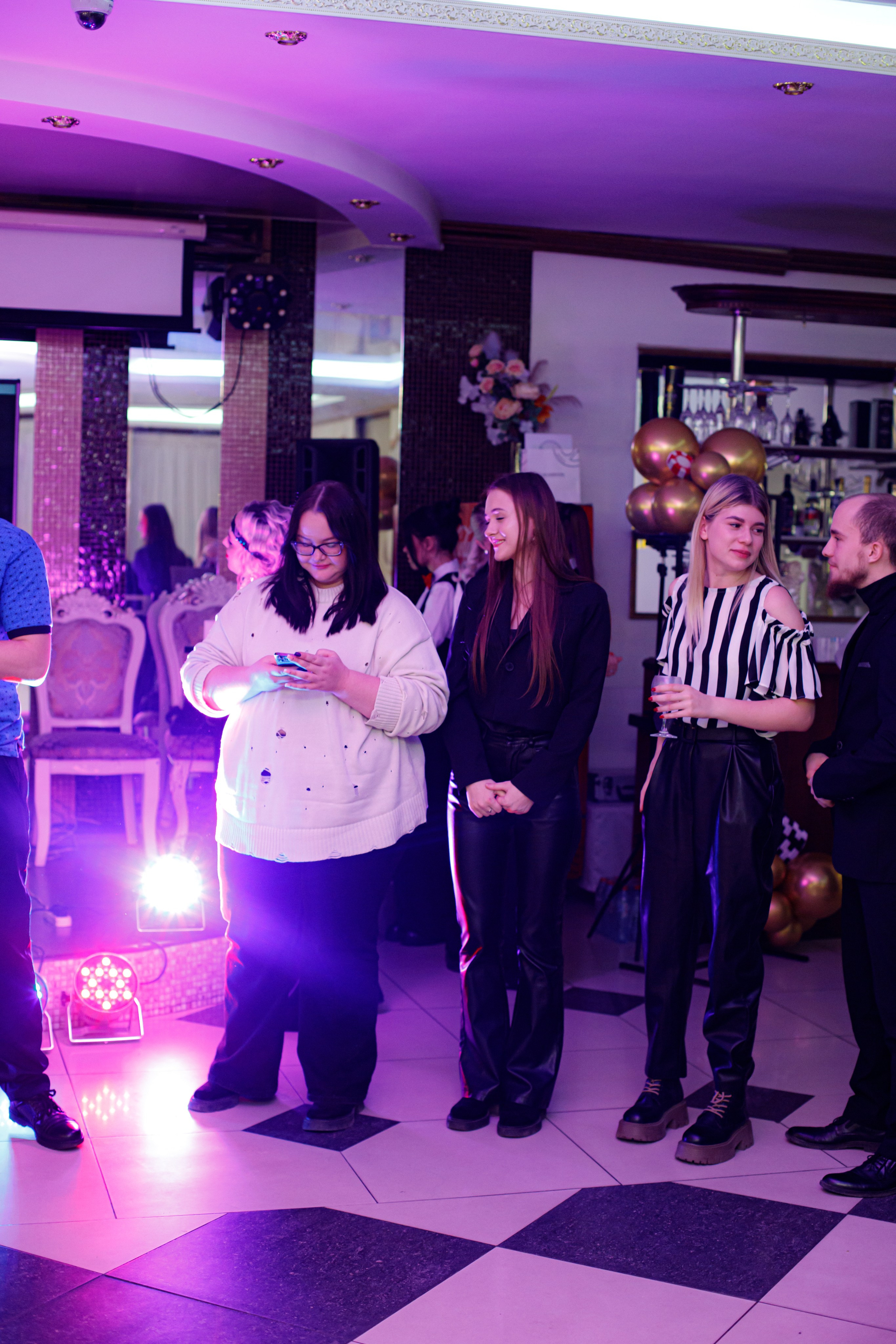 ELOSMED. Photokarish