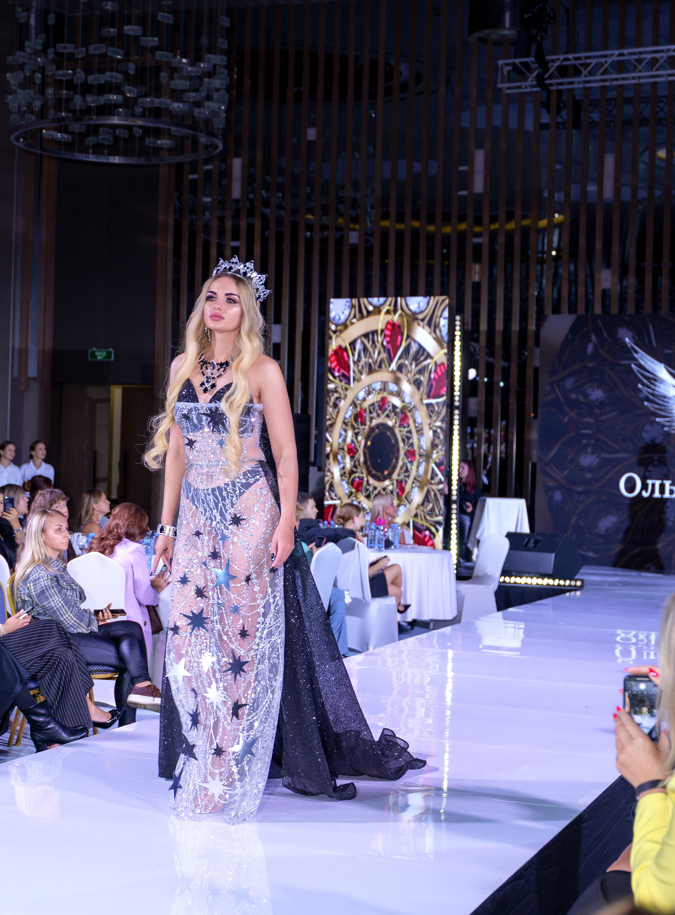 BITVA BRENDOV -модный показ. Сайт фотограф в Керчи Кислый Юрий