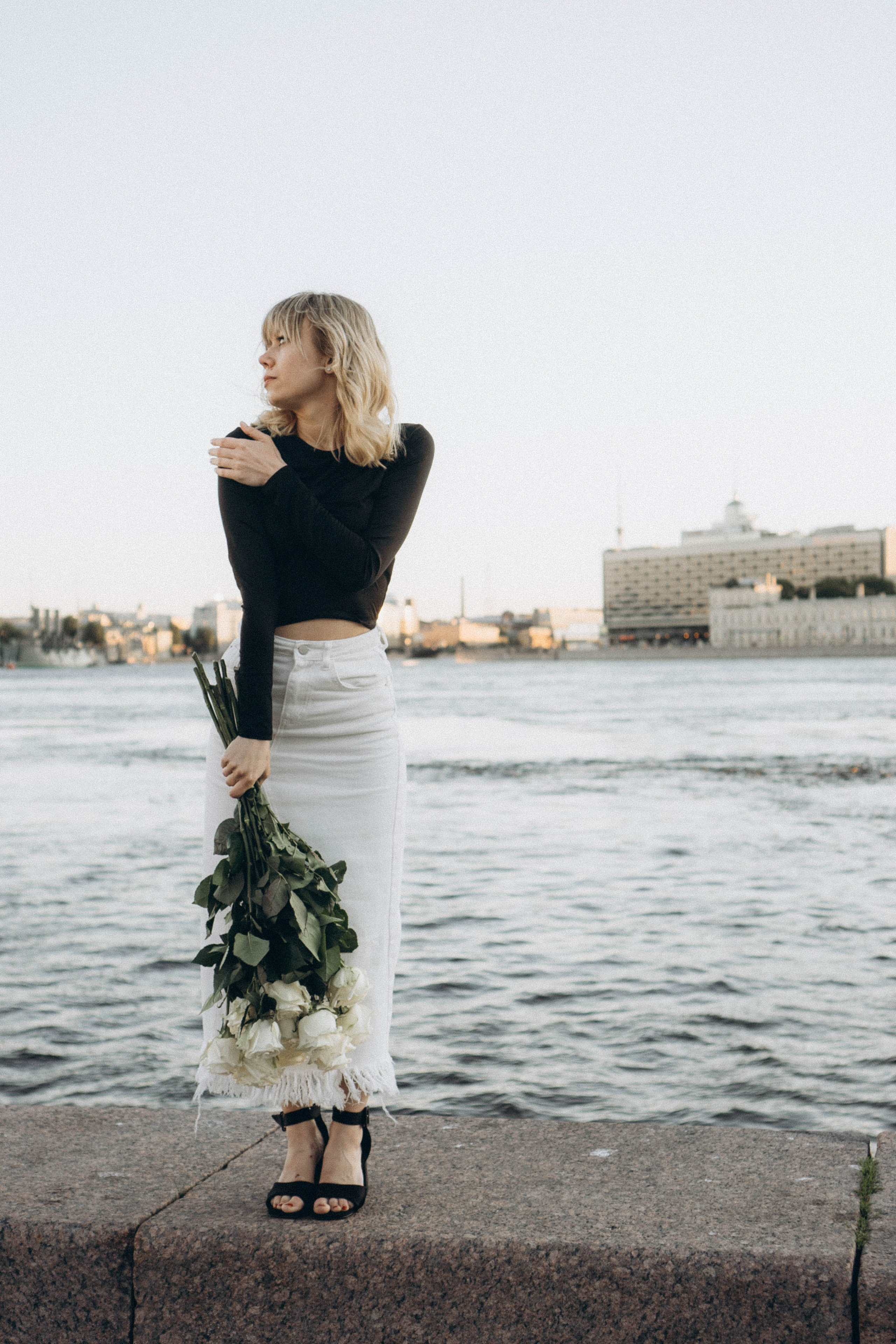 ПРОГУЛКА ПО ГОРОДУ В БЕЛЫЕ НОЧИ (другой вариант). Профессиональный фотограф, Санкт-Петербург — Виктория Богомолова