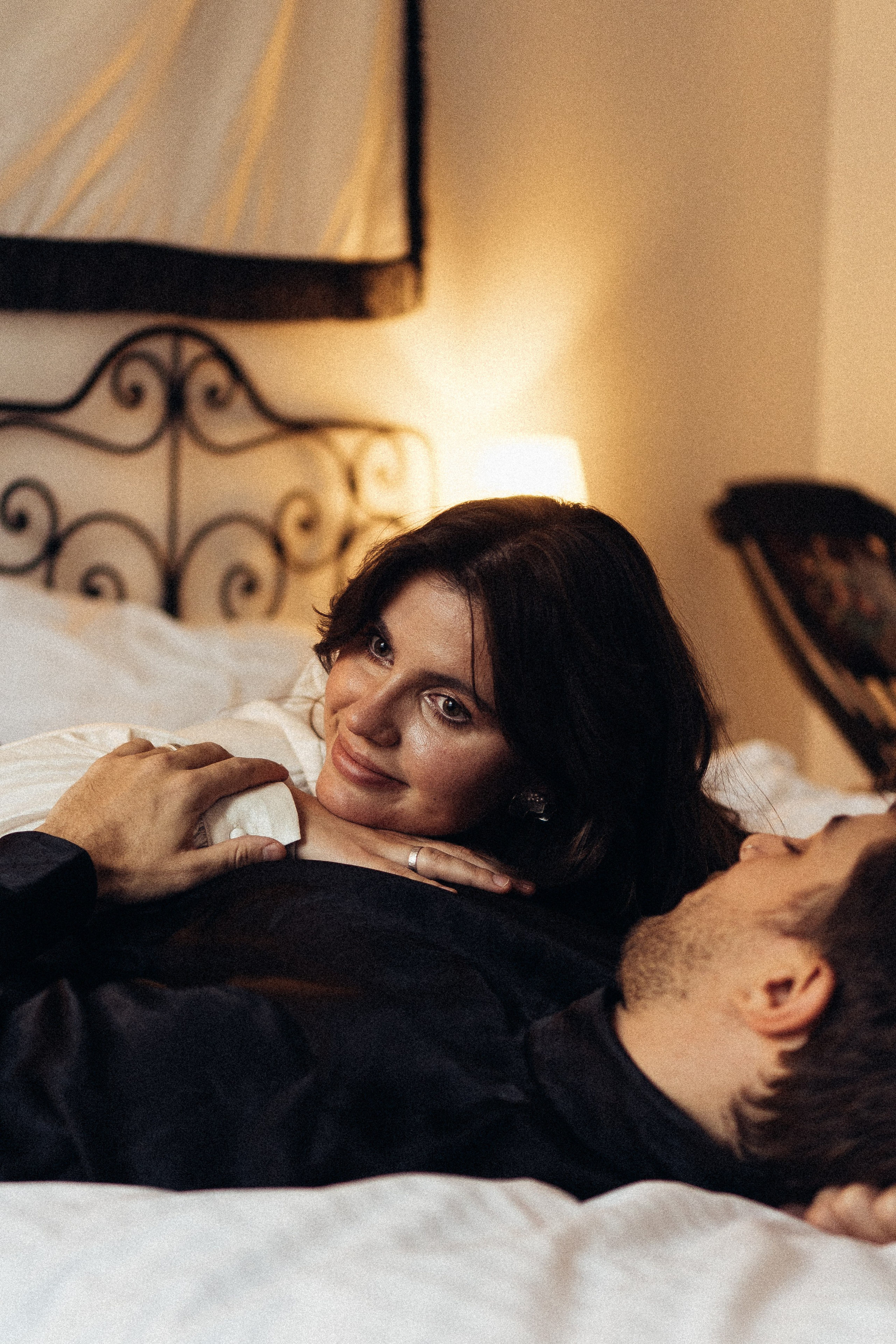 УТРО ЖЕНИХА И НЕВЕСТЫ В ПИТЕРСКОЙ КВАРТИРЕ И СЬЕМКА С СВАДЕБНЫХ ОБРАЗАХ. Профессиональный фотограф, Санкт-Петербург — Виктория Богомолова