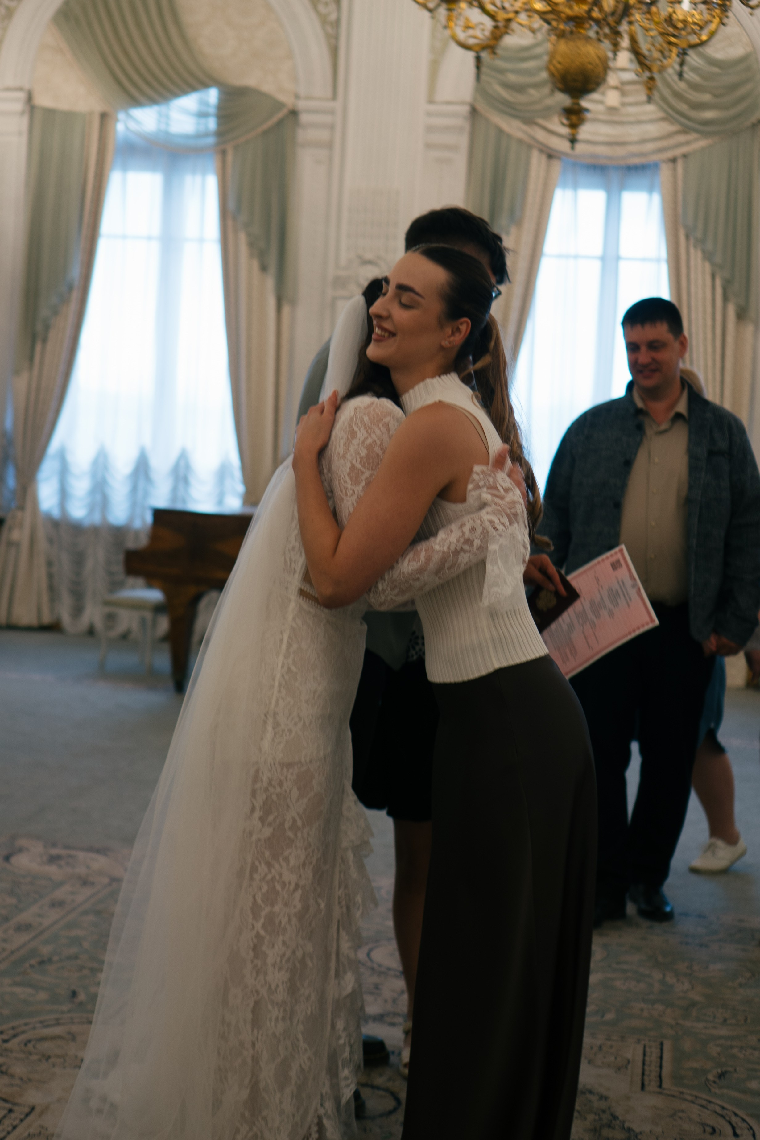 СЪЁМКИ В ПЕРВОМ ДВОРЦЕ ПРОГУЛКА И СТУДИЯ. Профессиональный фотограф, Санкт-Петербург — Виктория Богомолова