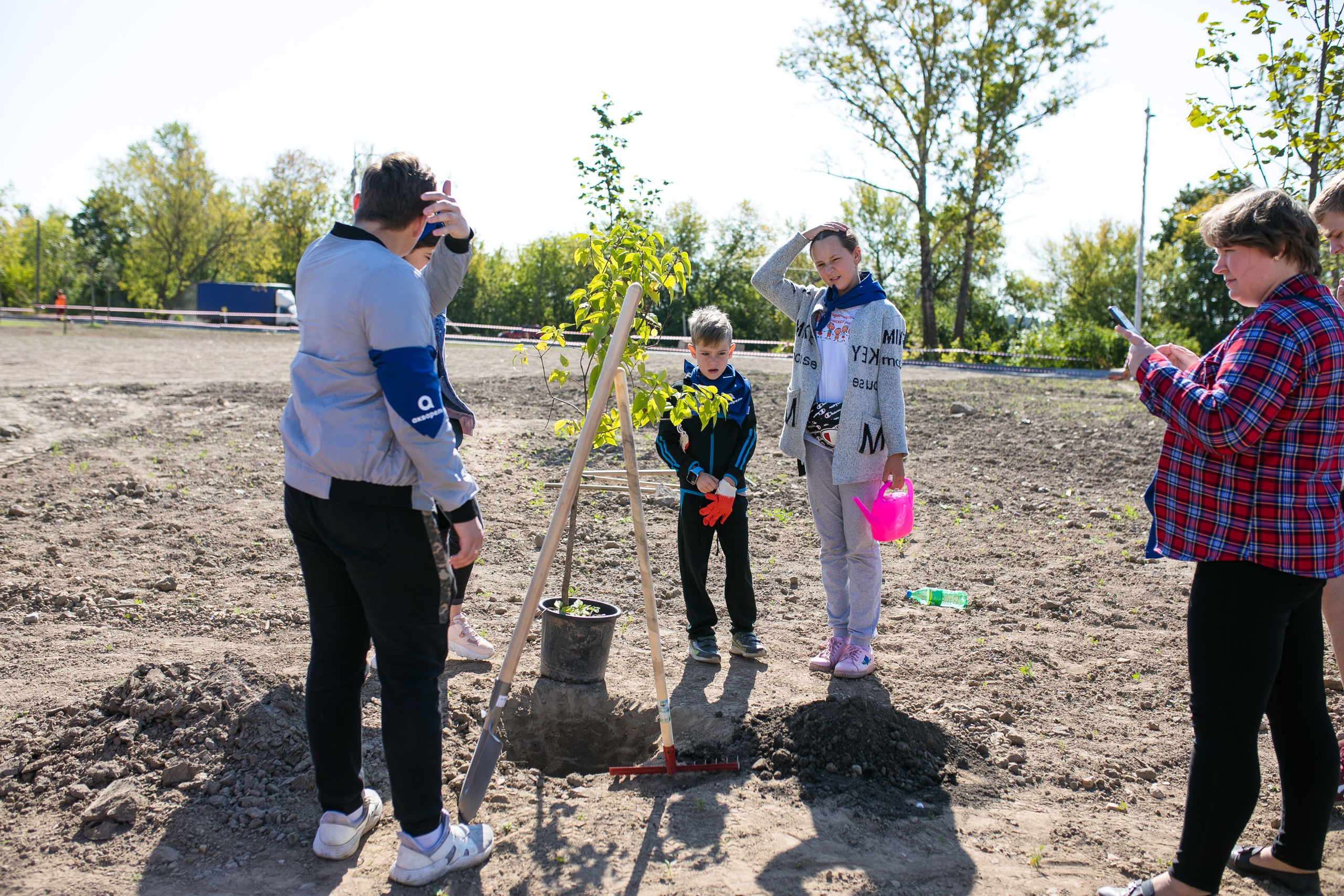 Экологическая акция «Акварельная аллея» ТРЦ Акварель Парк г. Пушкино. Портретный фотограф в Москве Анна Лукерьина