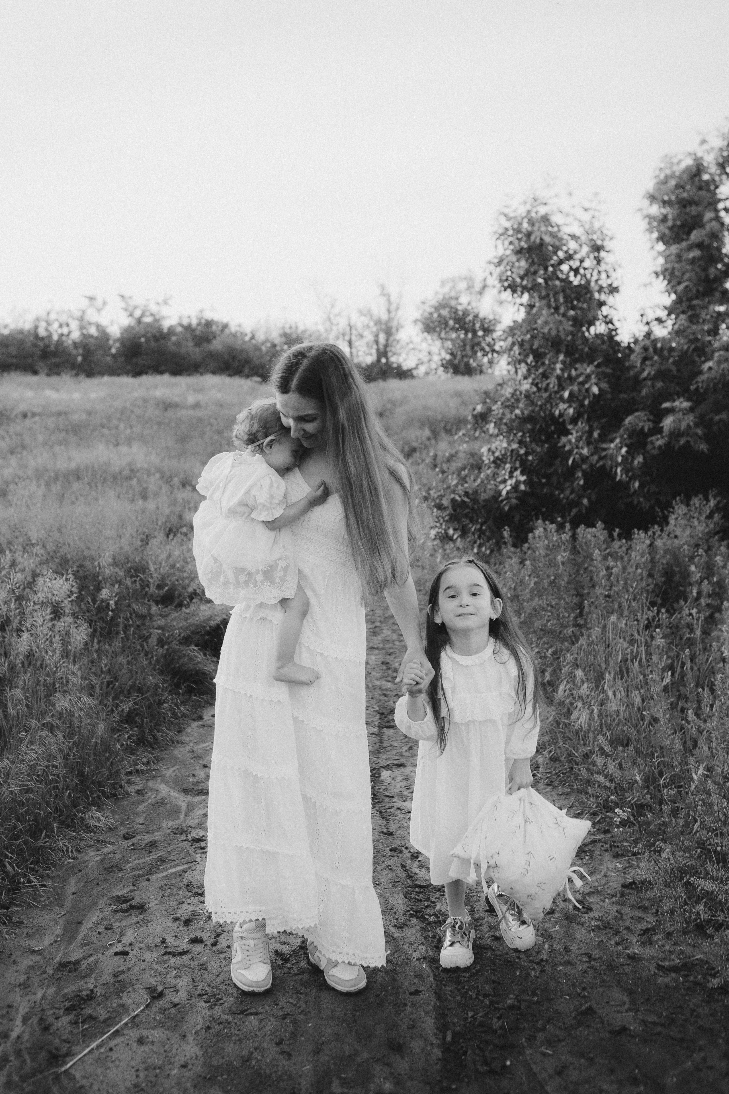 Юля, Яна и Иванна. Семейный фотограф и фотограф на роды в Ростове-на-Дону Мухина Виктория