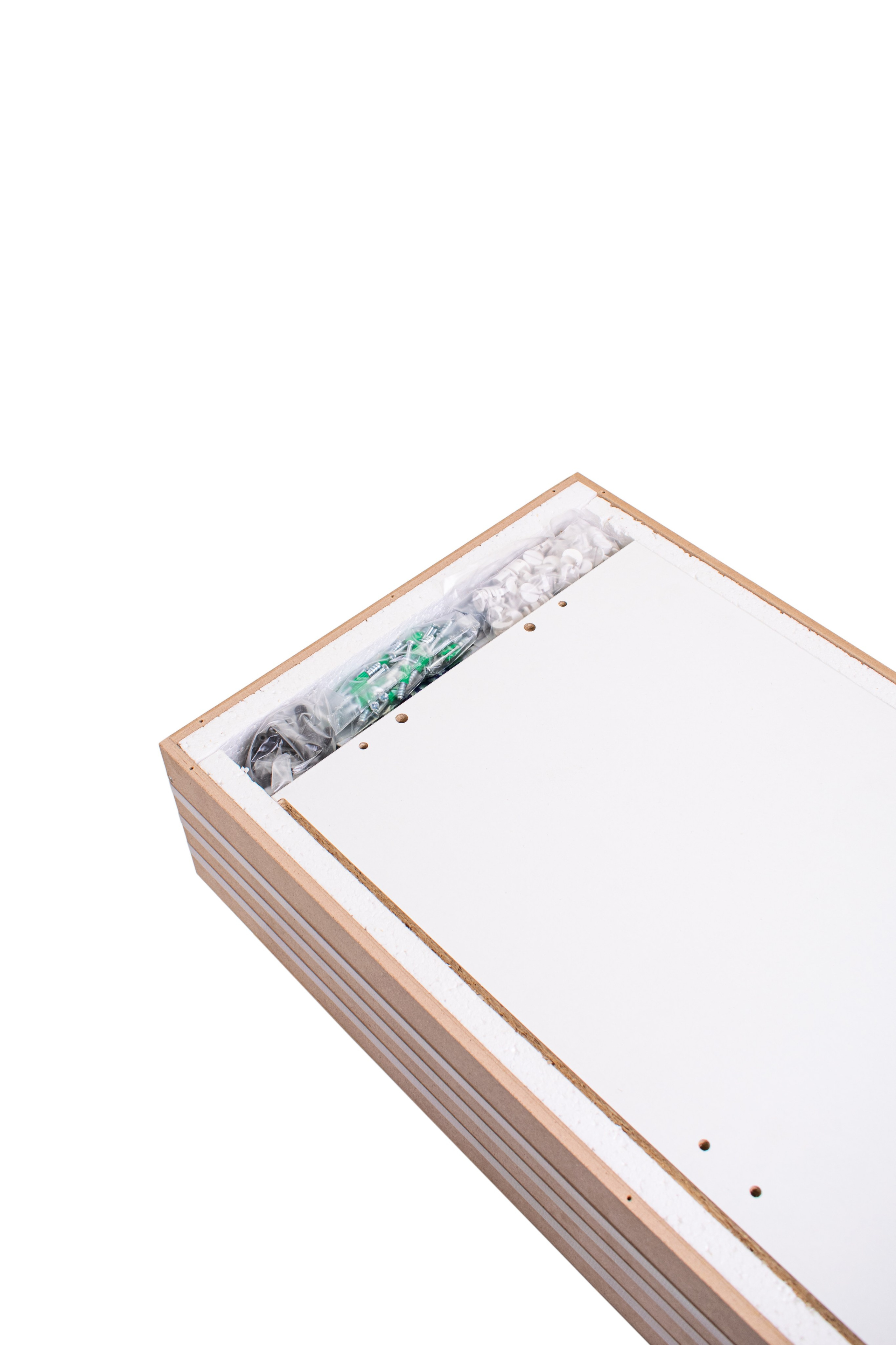 Съёмки на белый фон. Предметный фотограф Воронеж