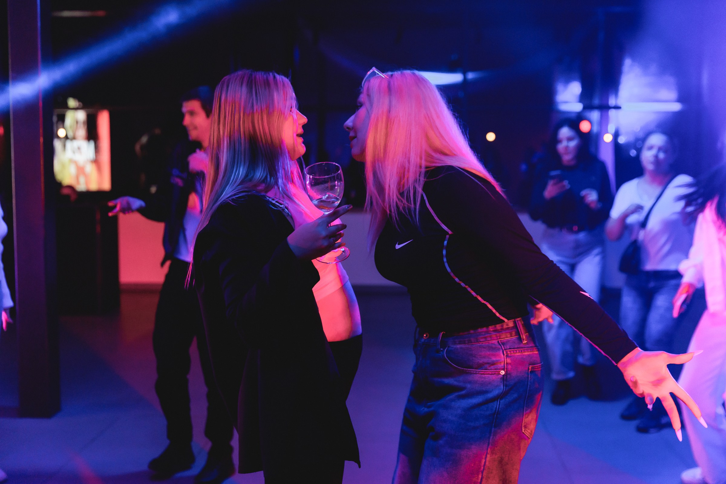 Тимбилдинг компании ПКБ. Фотограф в Волгограде — Александра Искандерова