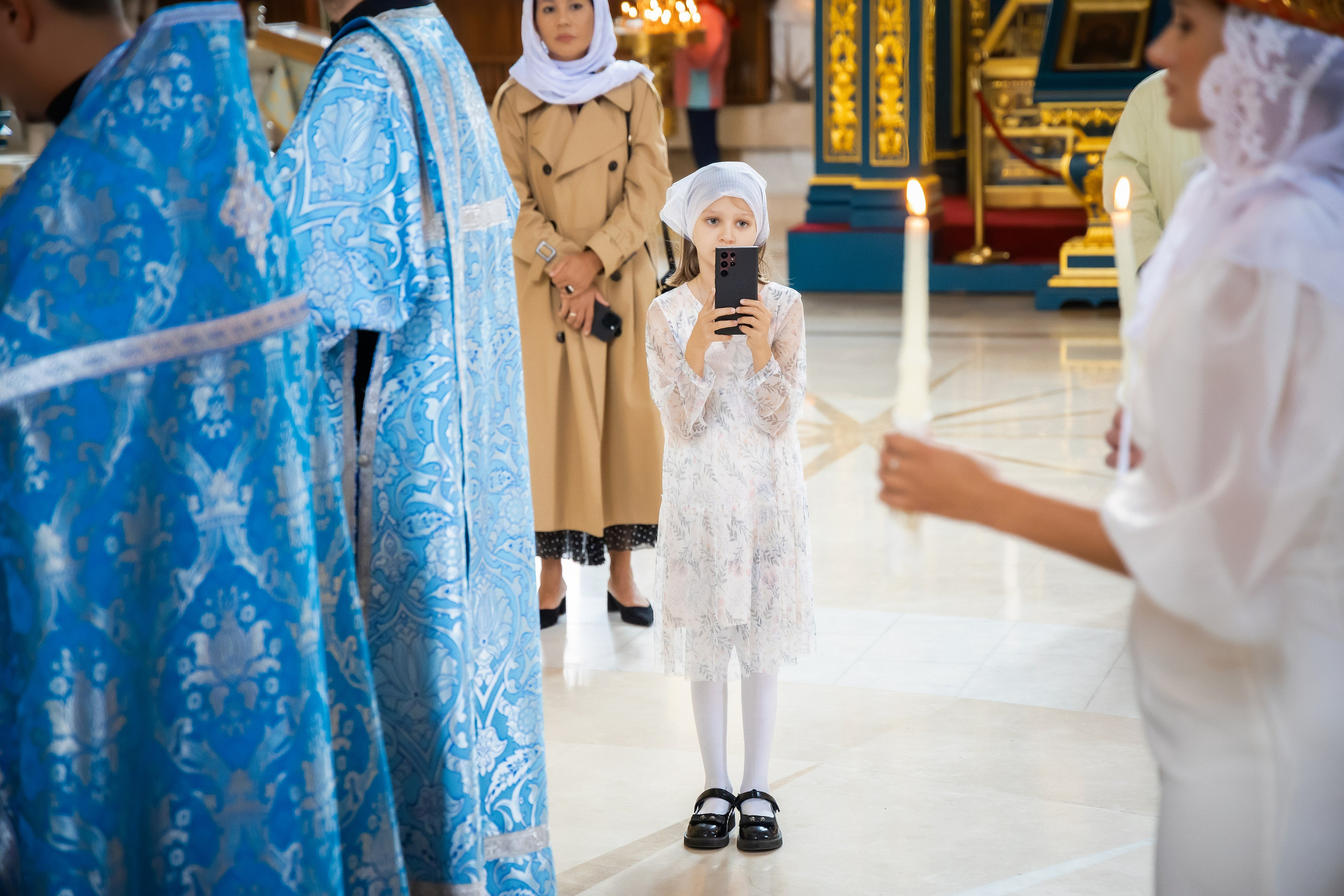 В Храме. Семейный и Свадебный фотограф в Астане Александр Астапов