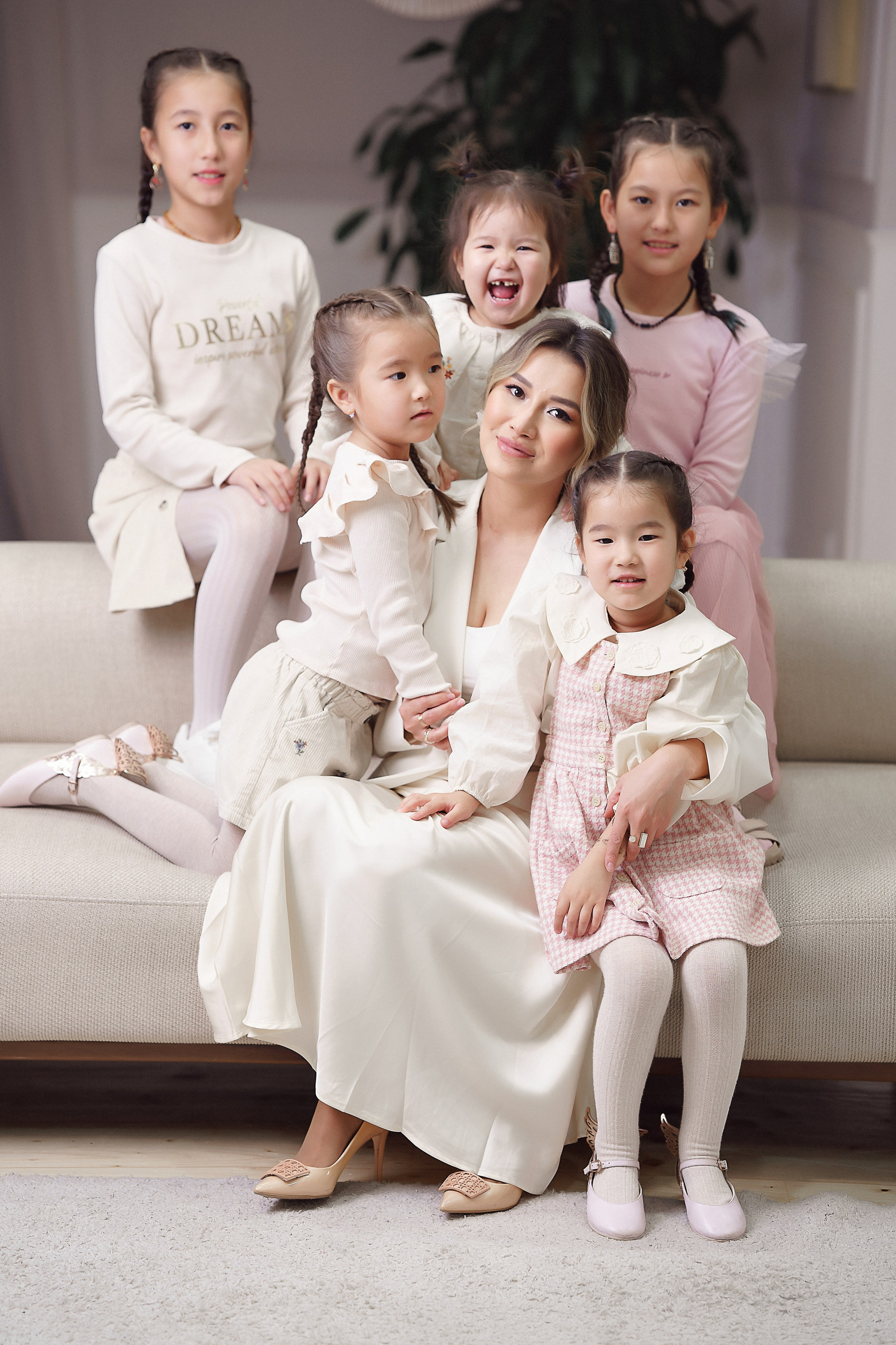 Касиет студия ENVI. Семейный фотограф, женский фототерапевт