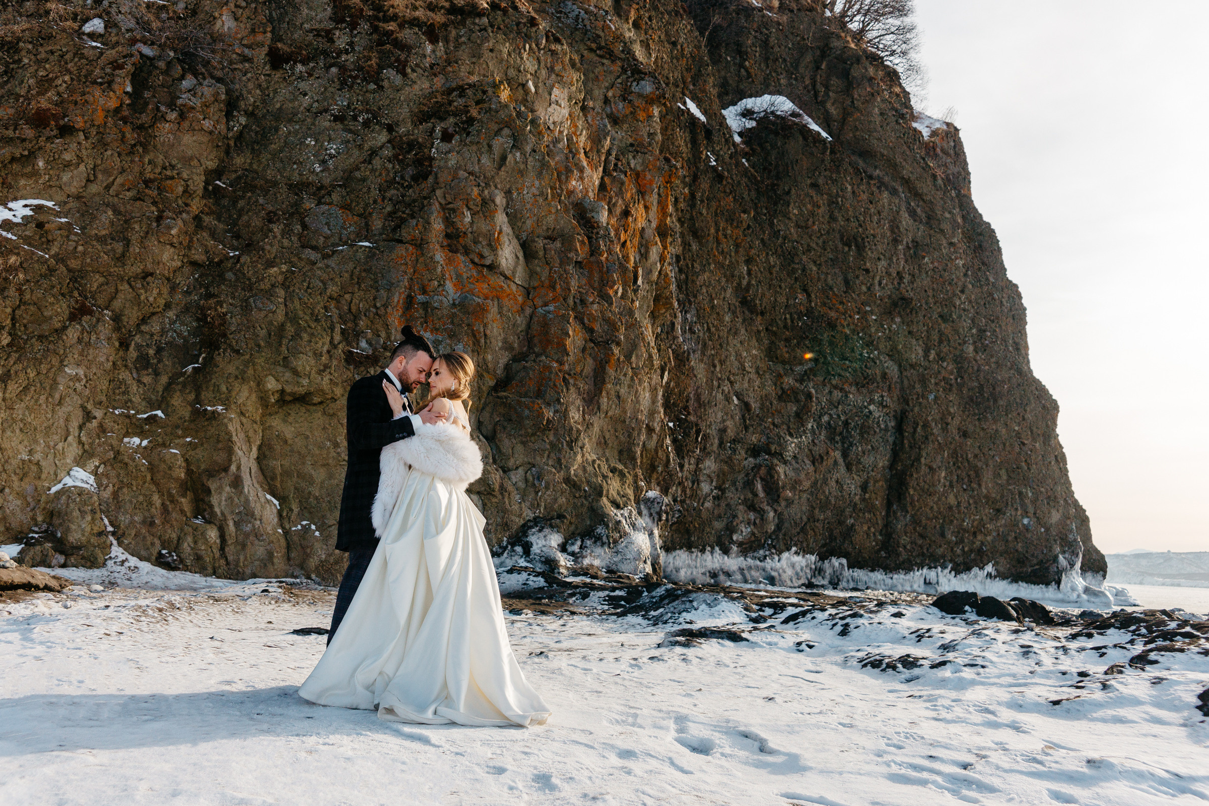Константин и Мария. Свадебный фотограф Камчатка Петровский Павел