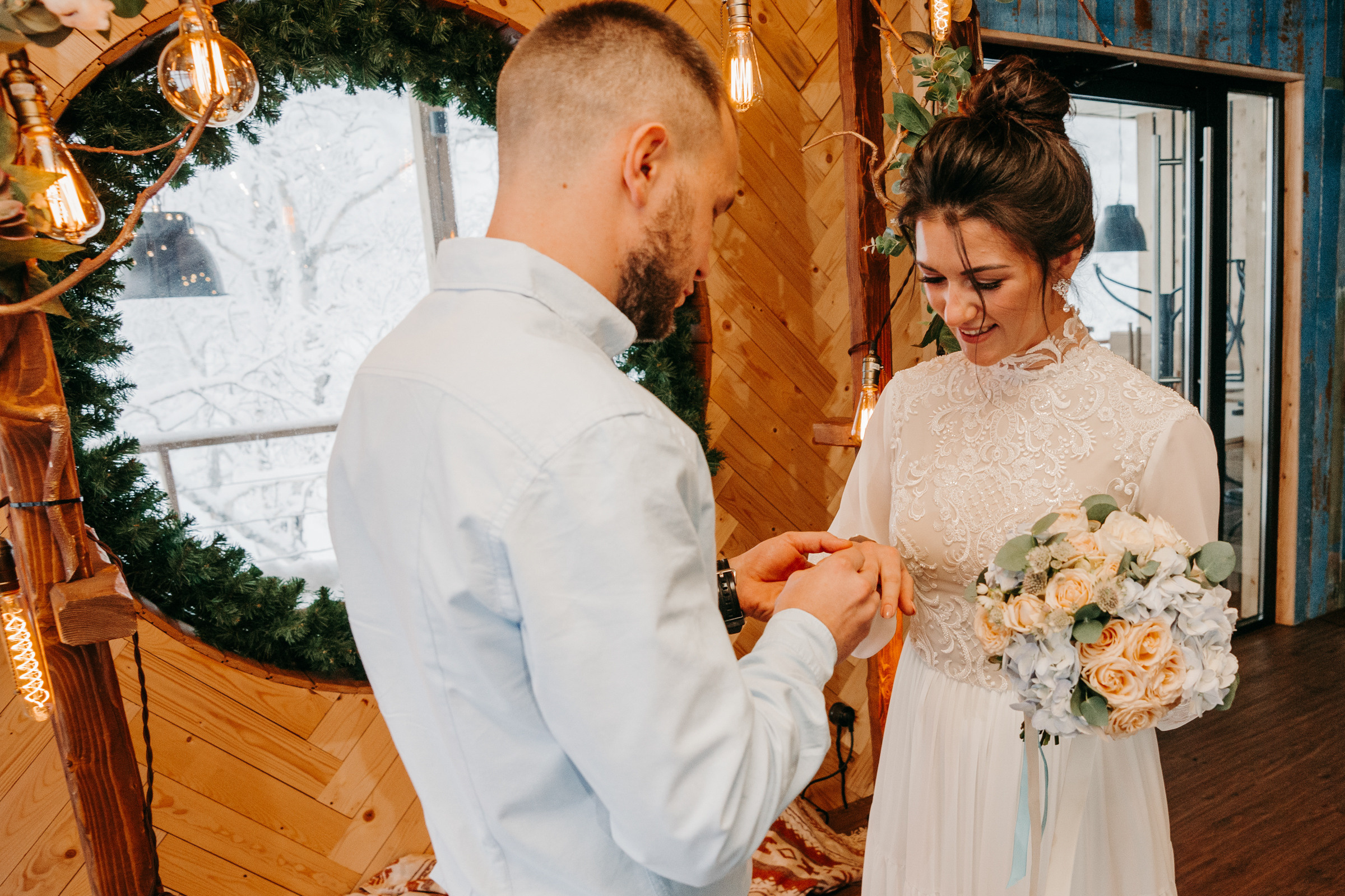 Андрей и Юлия. Свадебный фотограф Камчатка Петровский Павел