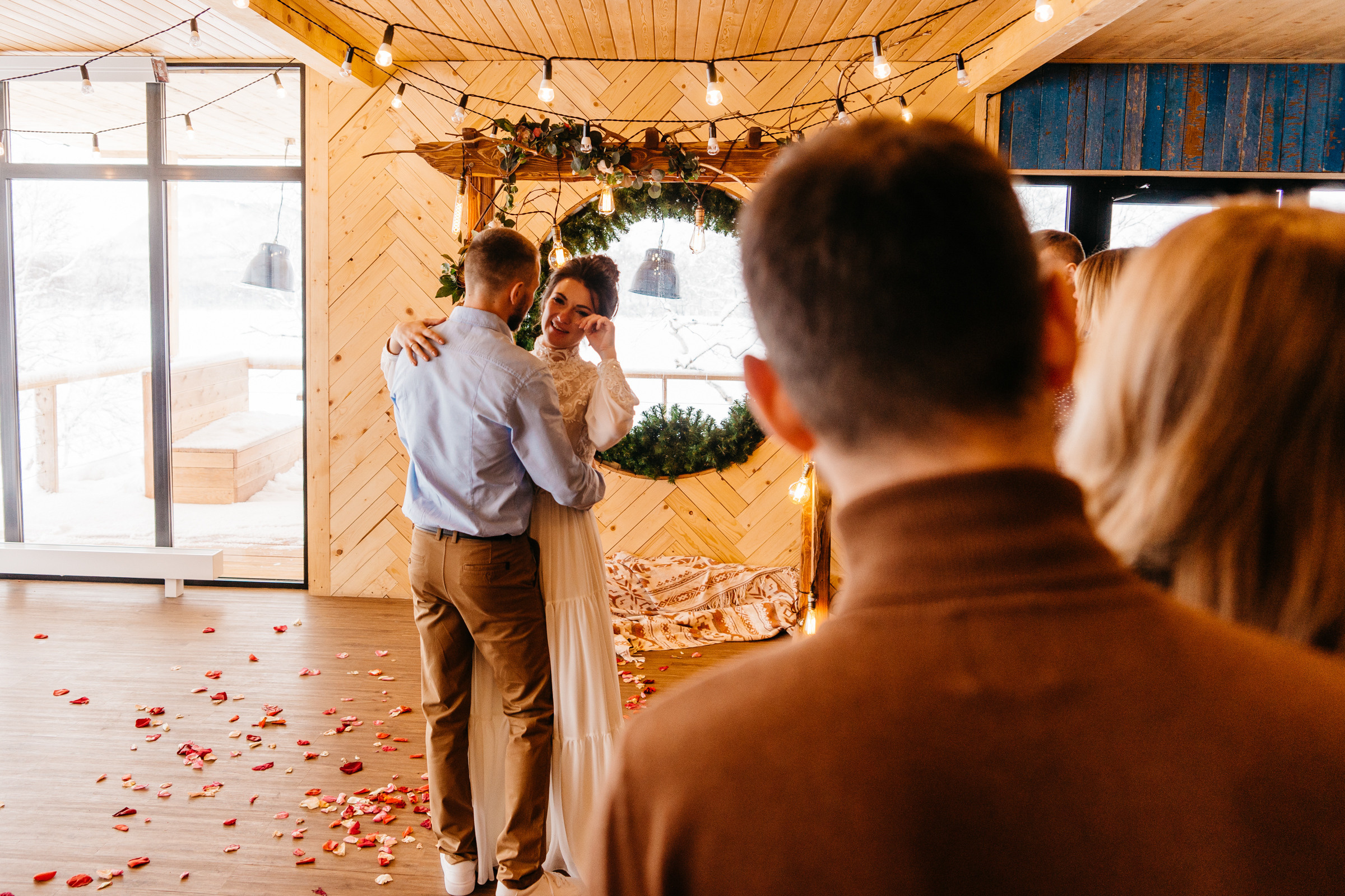 Андрей и Юлия. Свадебный фотограф Камчатка Петровский Павел