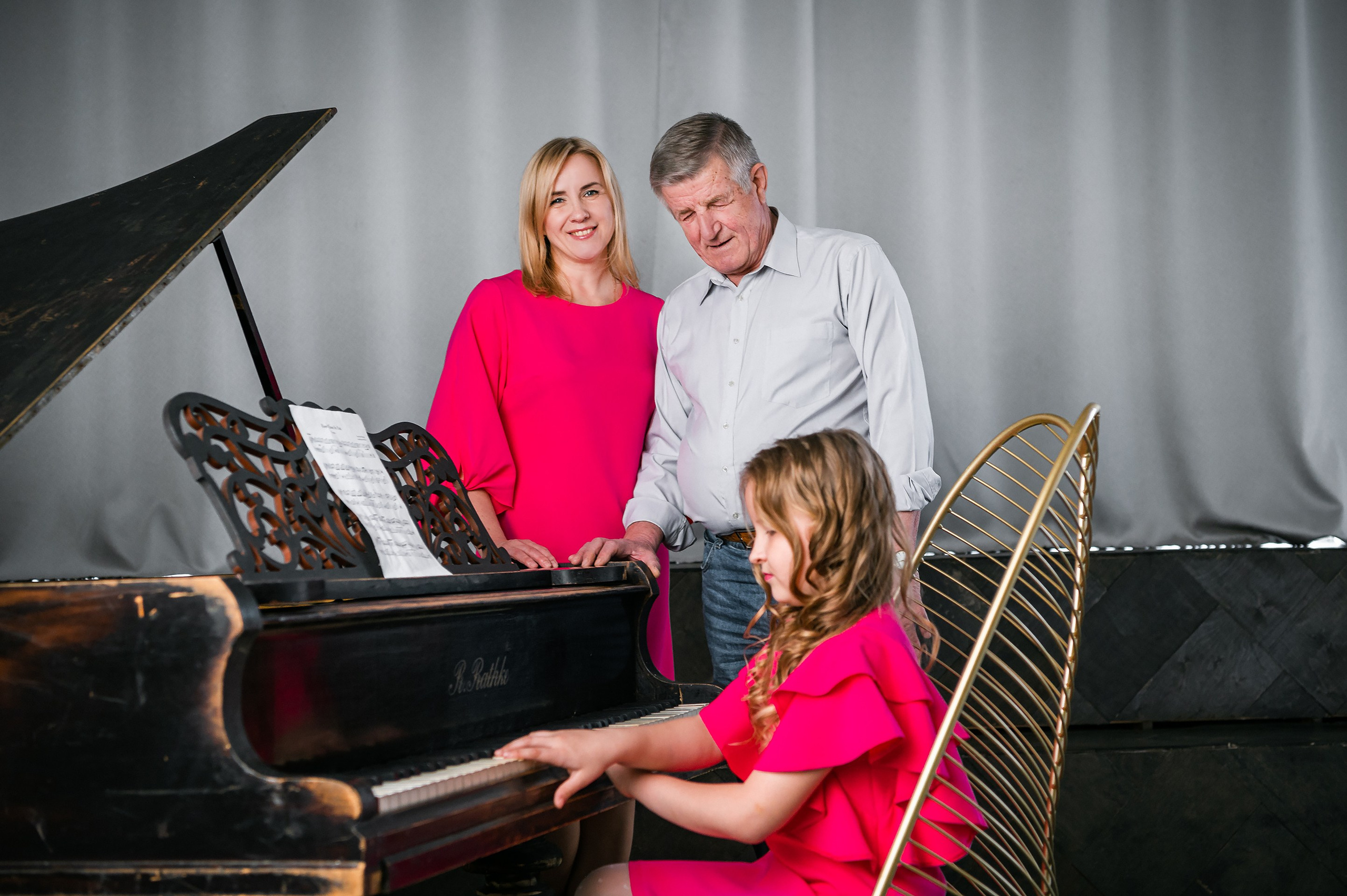 Ариша 10 лет (семейная фотосессия). Фотограф Елена Новикова