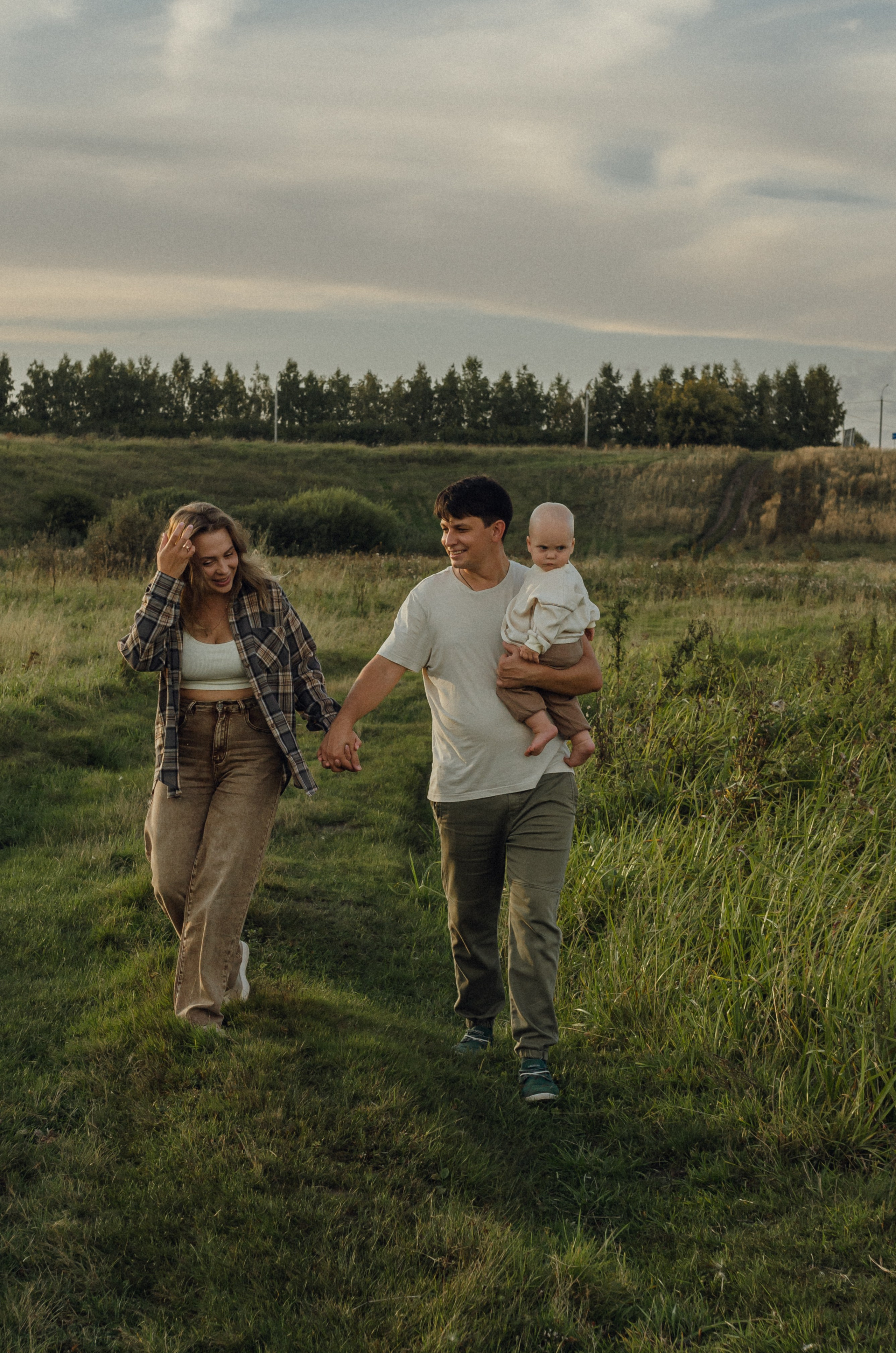 Катя, Толя и маленький Арсений. Семейный фотограф в Барнауле Ирина Ястребова