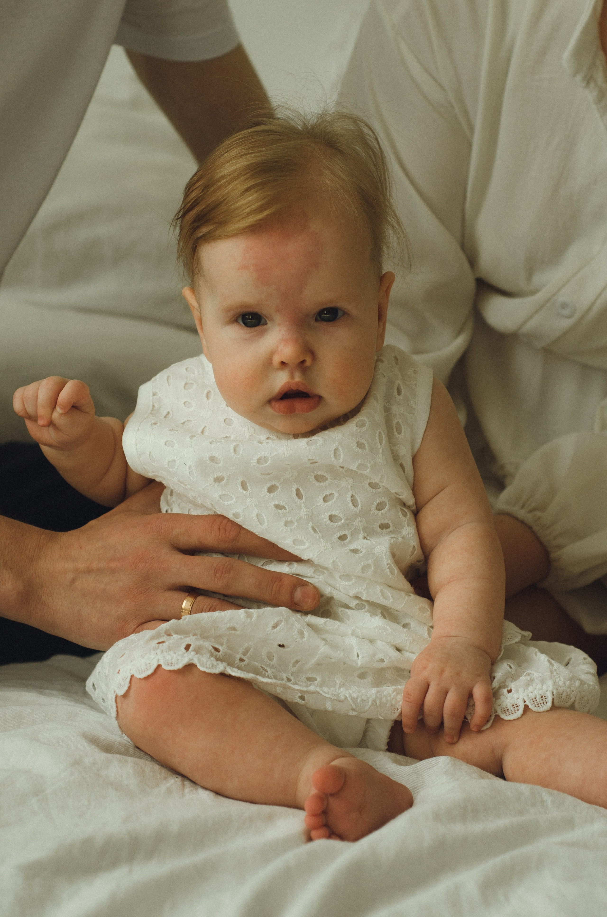 Вера, Антон и маленькая Варя. Семейный фотограф в Барнауле Ирина Ястребова