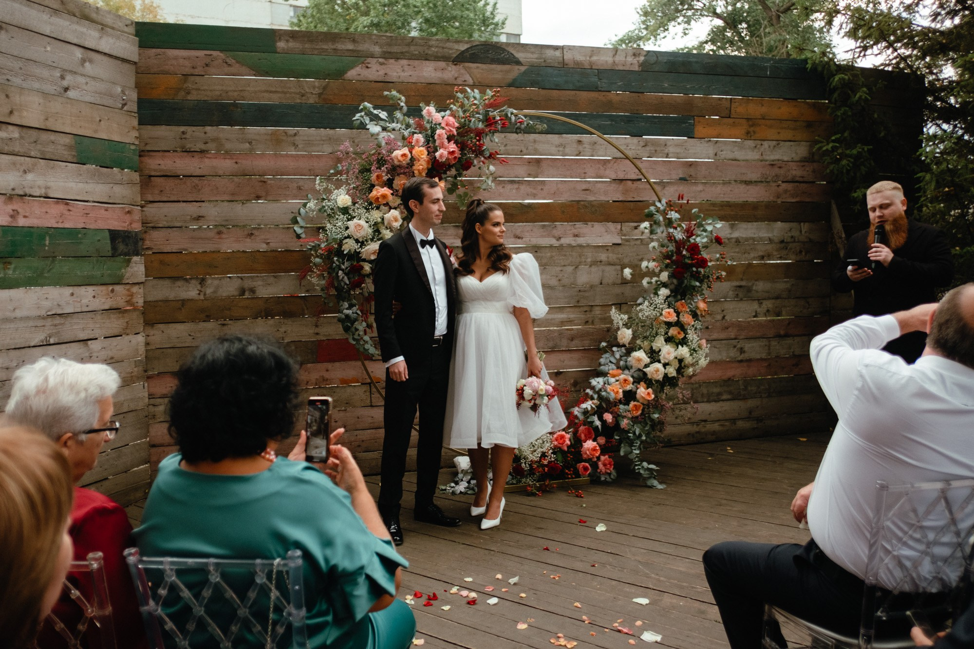 Позовем всех?. Свадебный фотограф Александра Тюлякова