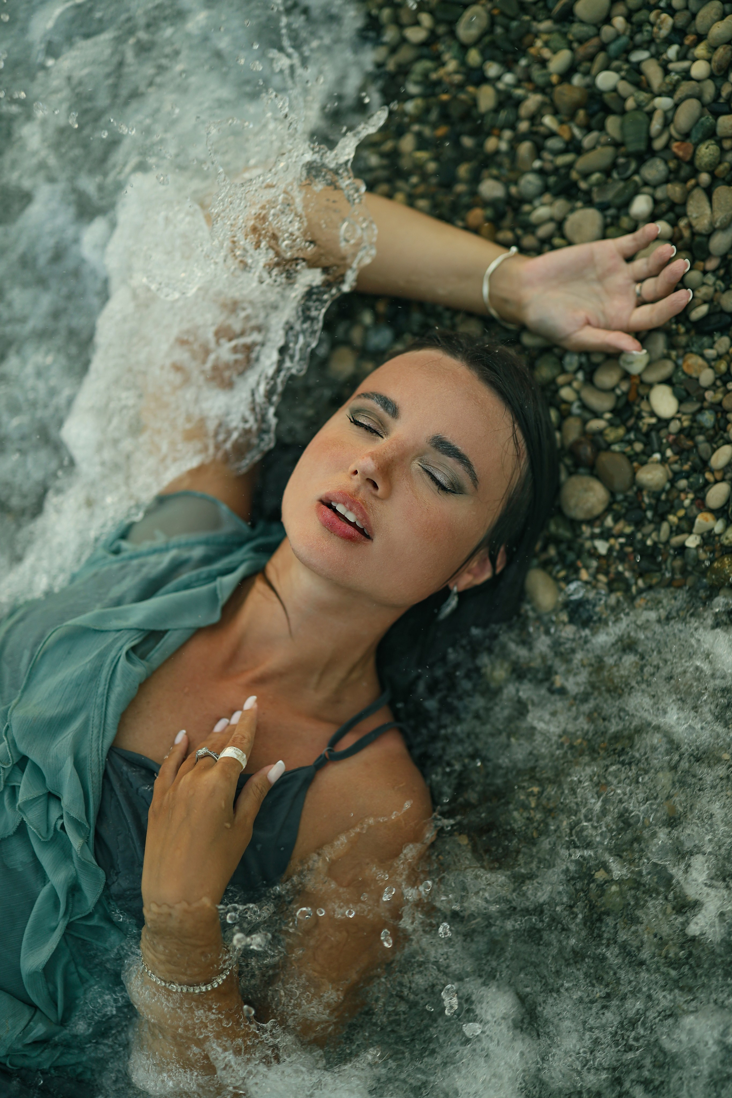 Фотосессия для Татьяны на пляже Нового Афона. Свадебный и семейный фотограф в Абхазии Жанна Соснина