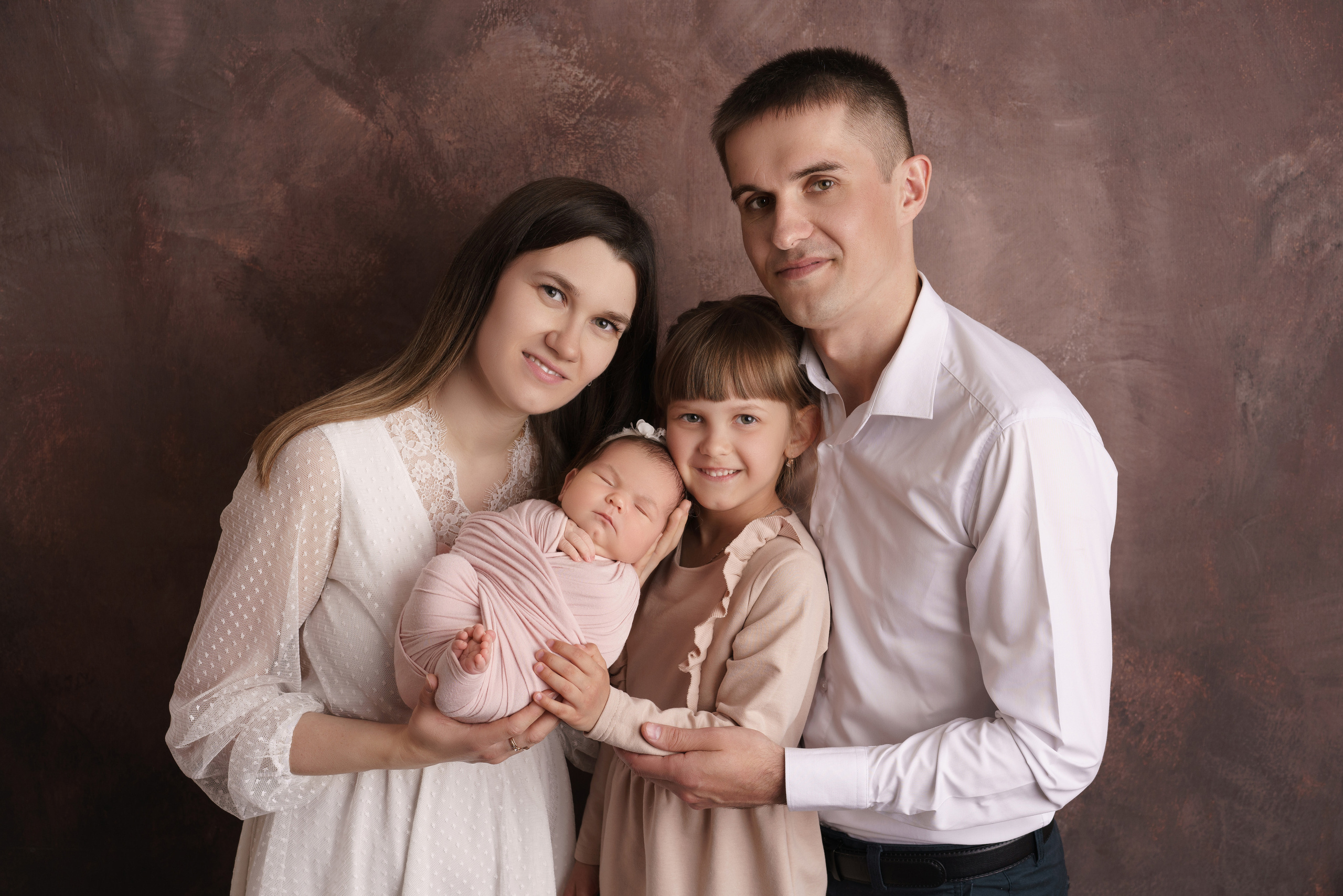 Семейные фотосессии с новорожденными | Трогательные кадры малышей и их близких в Москве и МО. Фотосессия новорожденных в Москве и Московской области | Профессиональный фотограф newborn — Татьяна Иванова