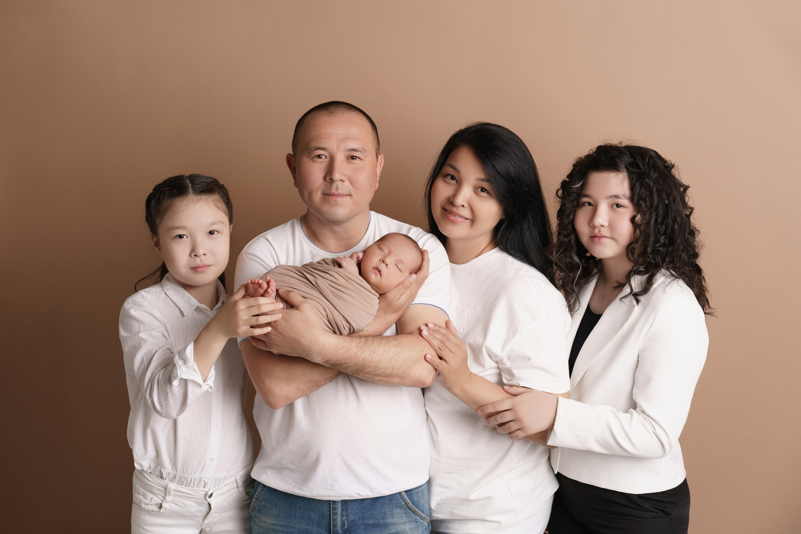 Семейные фотосессии с новорожденными | Трогательные кадры малышей и их близких в Москве и МО. Фотосессия новорожденных в Москве и Московской области | Профессиональный фотограф newborn — Татьяна Иванова