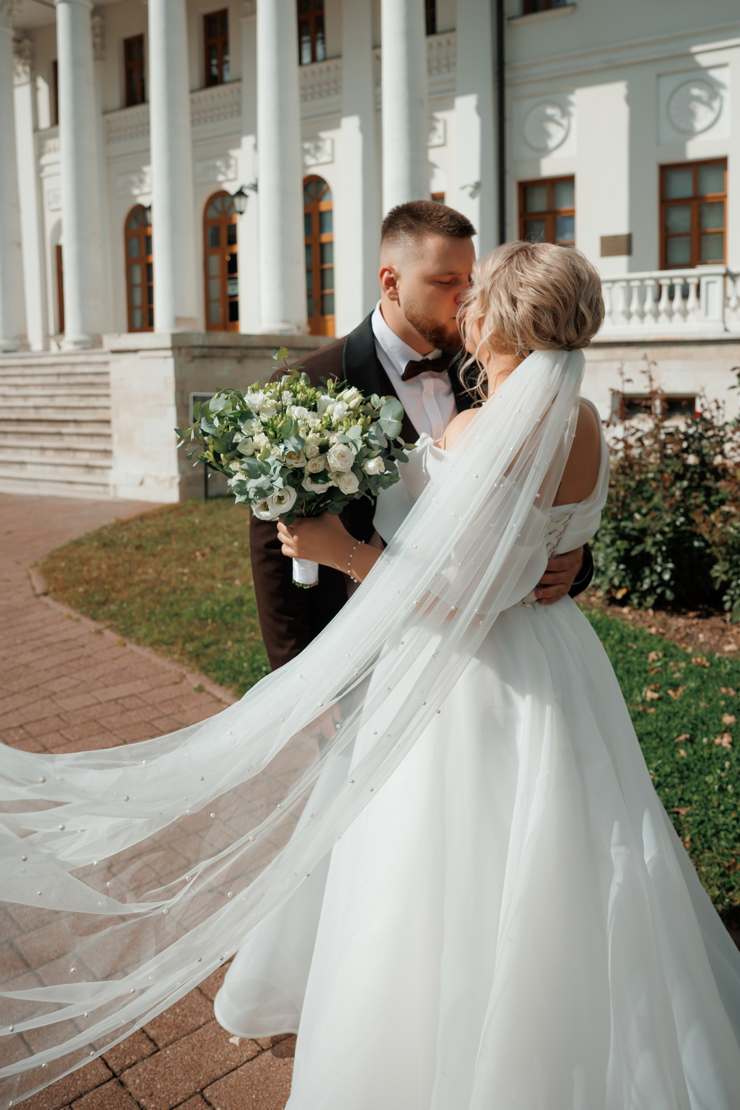 Регистрация и прогулка в Остафьево. Свадебный и репортажный фотограф (Москва, Королев и другие)