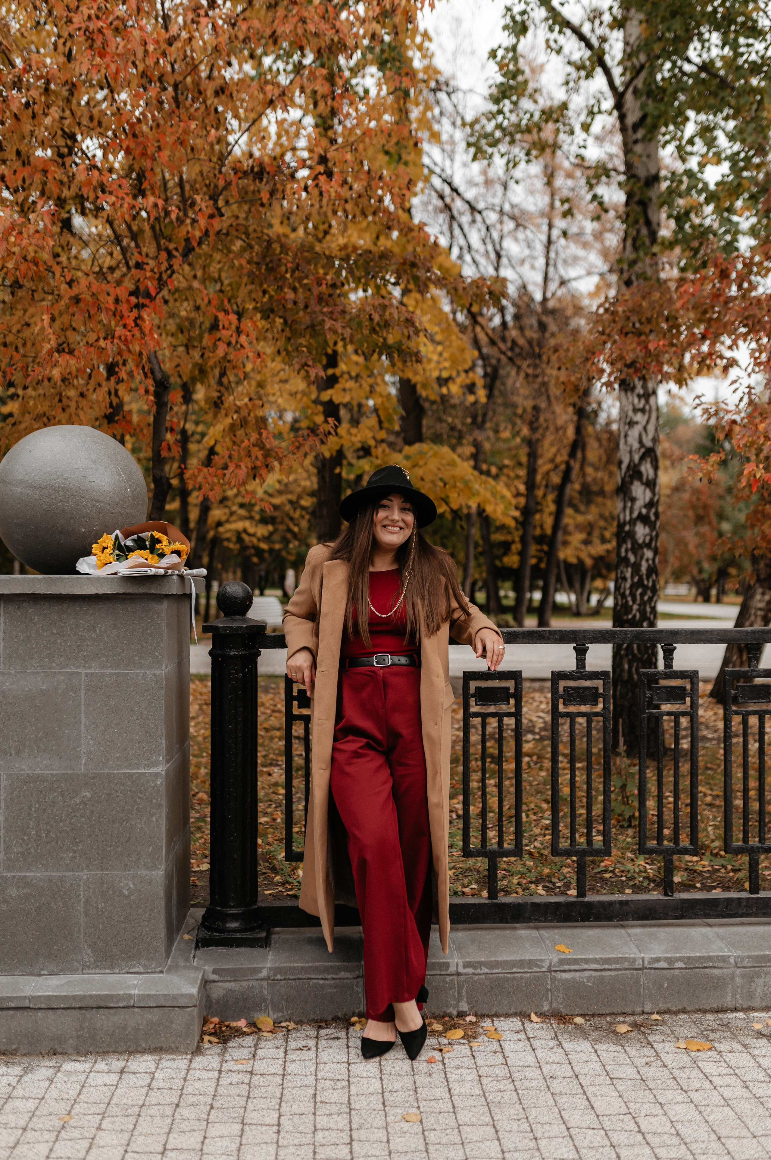 Осенняя прогулка в сквере. Главная