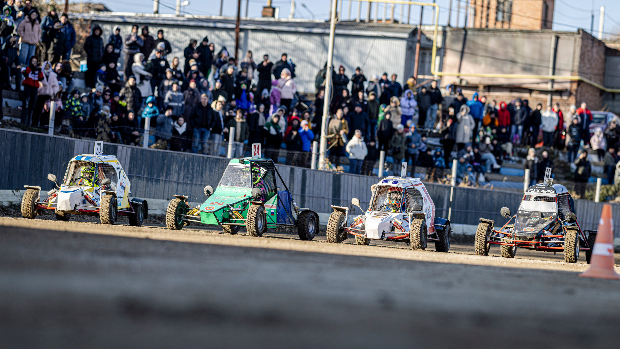 Автогонки на гаревой дорожке. Bertran Ordo