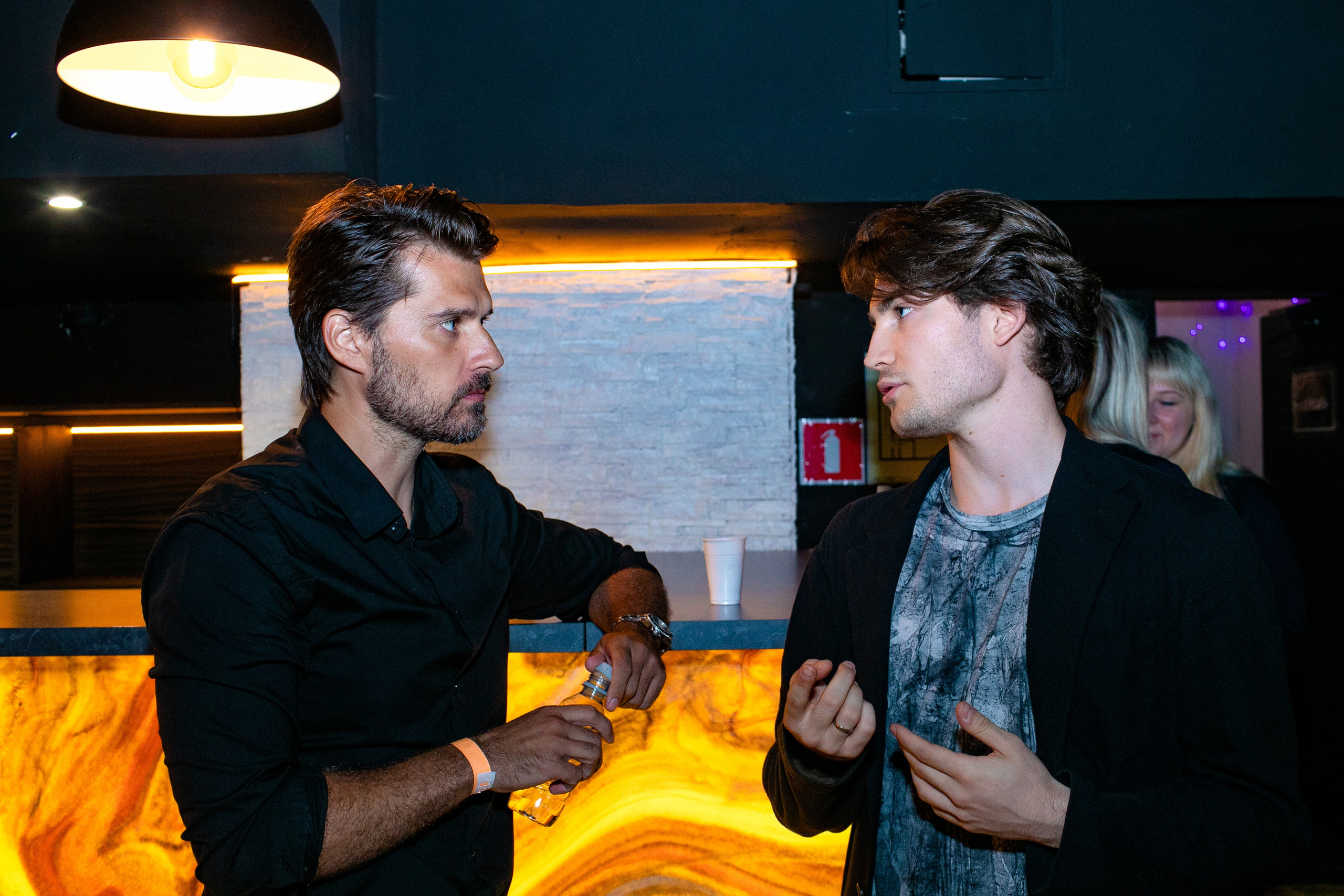 Встреча криптовалюте. Art photographer Nino