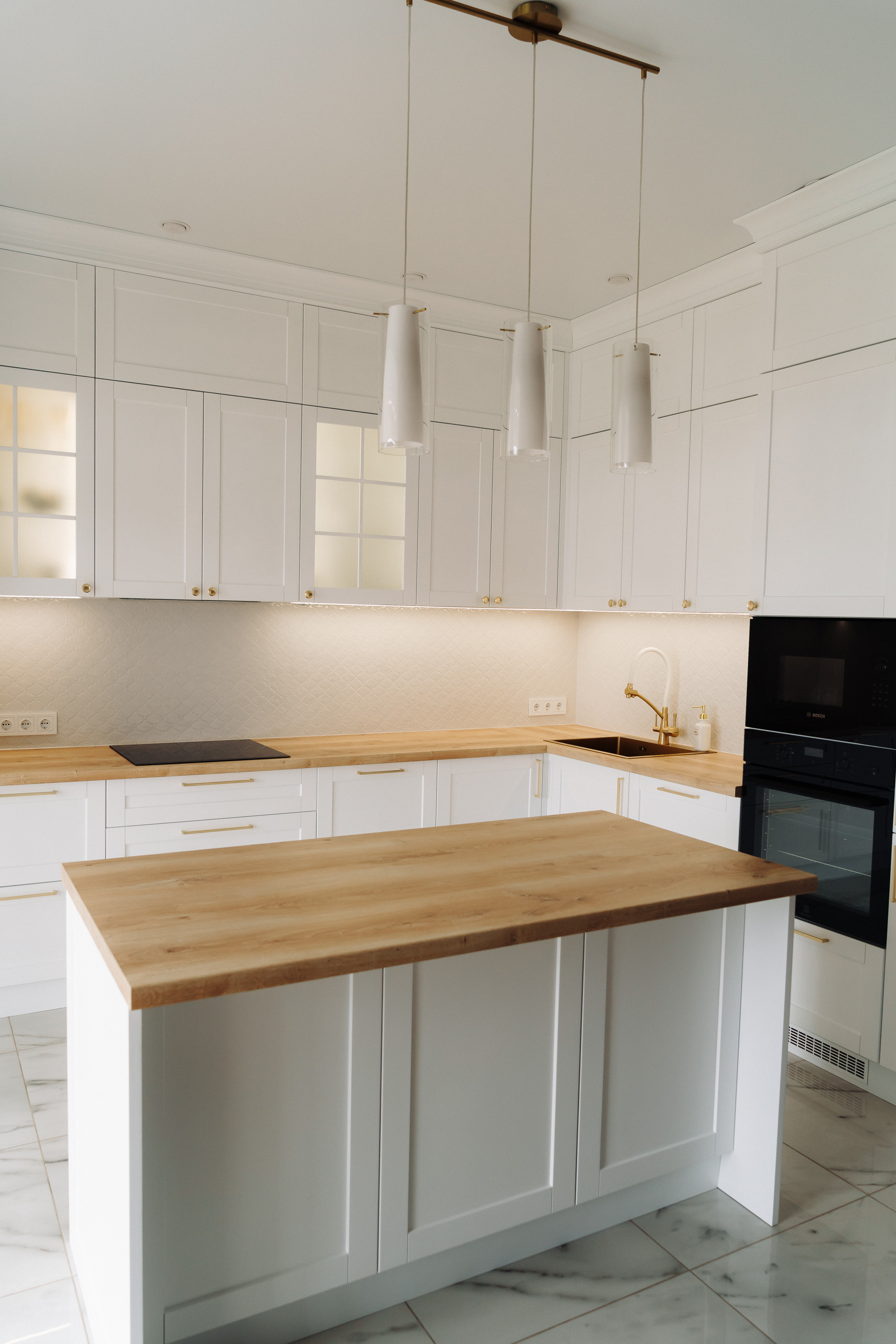 Контент для мебельных фабрик. Юлия Тайцай фотограф, Анатолий Тайцай видеограф