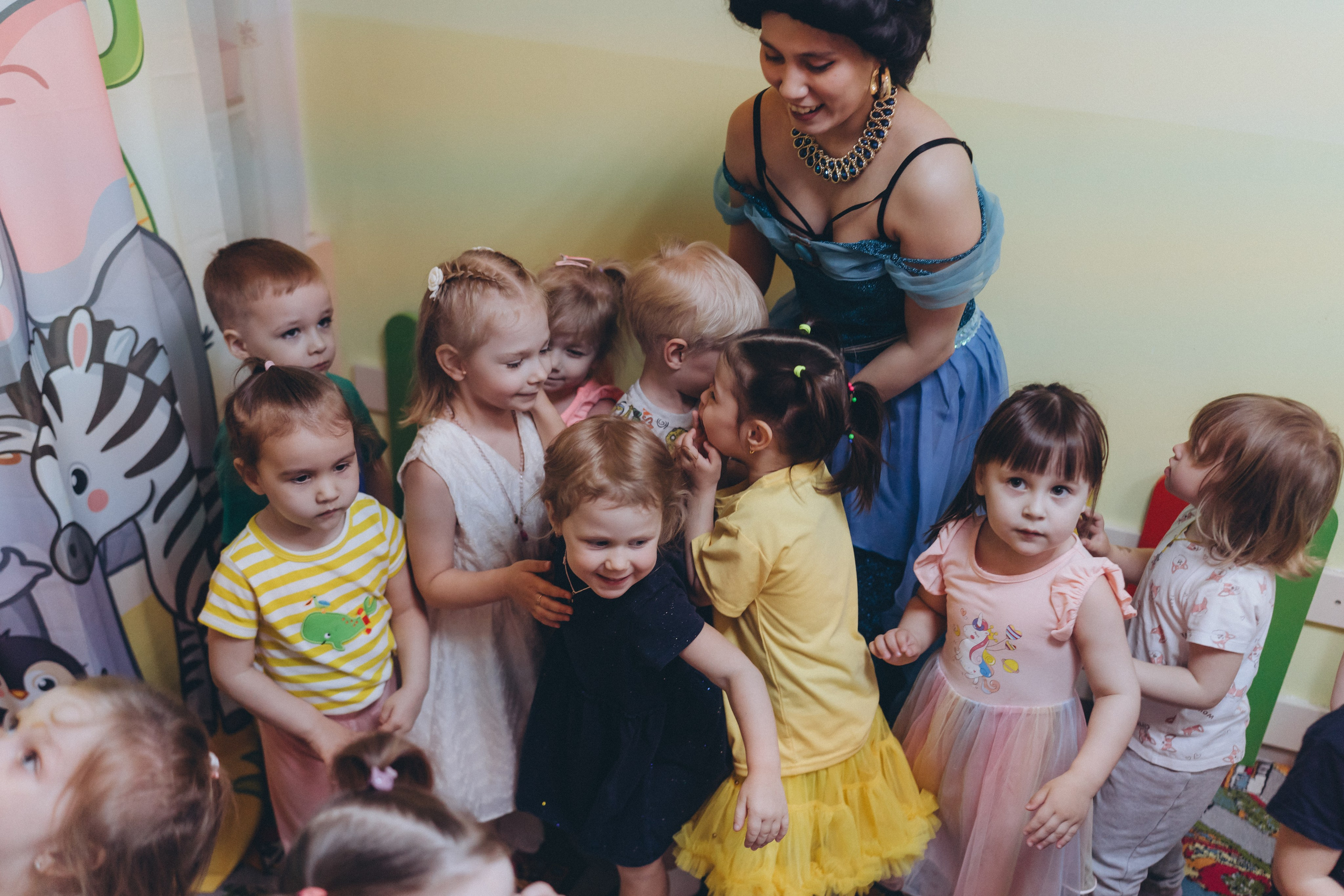 День рождения Алисы (садик). Крис Богомазова