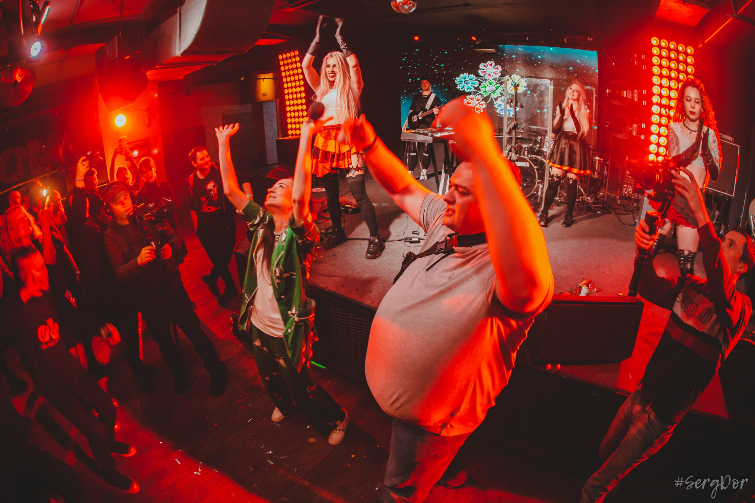 Дайте два, Мумий Тролль бар, Москва, Д2, МТ, День рождения группы, Юбилей, Люся Махова, презентация альбома, Простые радости в краю беспечных зомби, 26.11.2023, SergDor, 26 ноября 2023 года, #SergDor