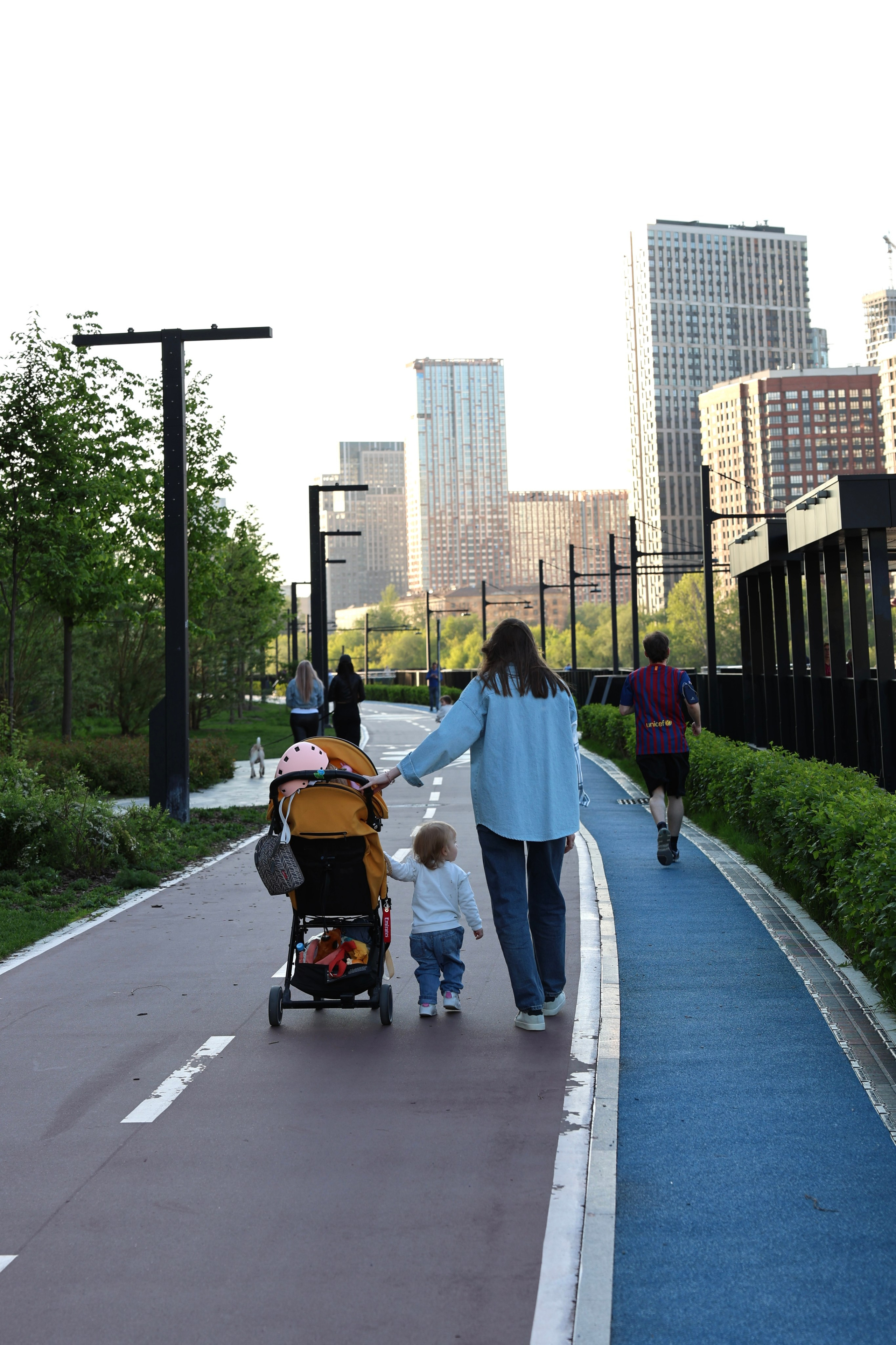 Катя, Мира и Полина. Прогулка в Москве. Ваш семейный newborn и lifestyle фотограф в СПБ Наталья Журавлева