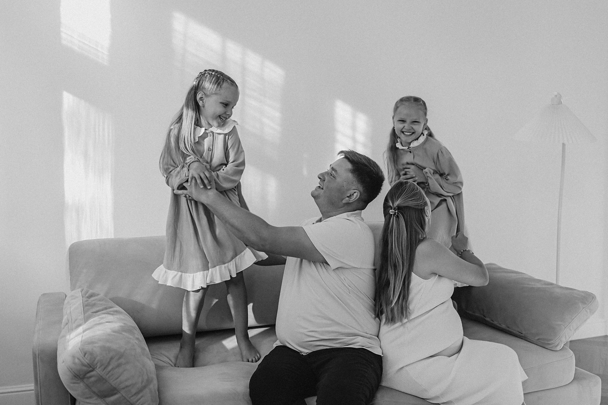 Квартира (беременность). Семейный фотограф Тюмень, фотограф на роды Салмина Мария