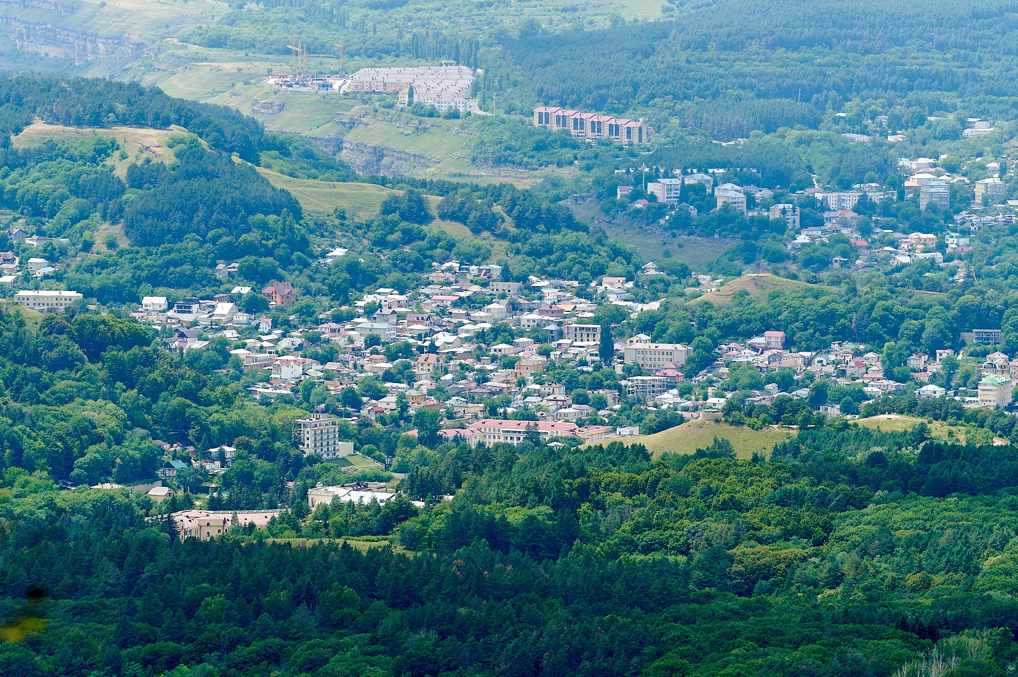 Кисловодск, Россия. Август 2024. Фотографии отовсюду и обо всем