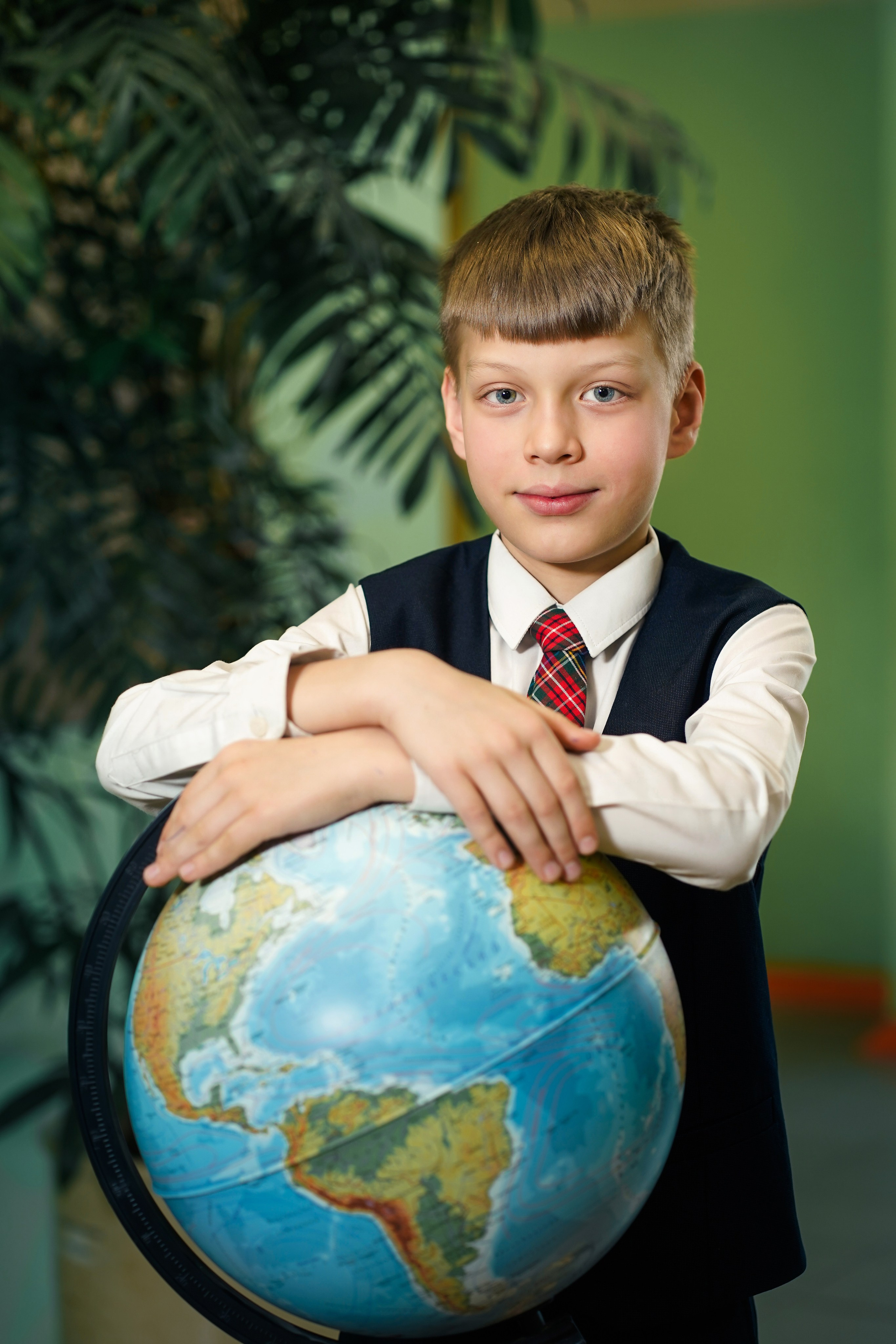 Выпускные альбомы, 4 класс Школа № 175 школьная фотосессия. Семейный и портретный фотограф в Екатеринбурге Анна Лобанова