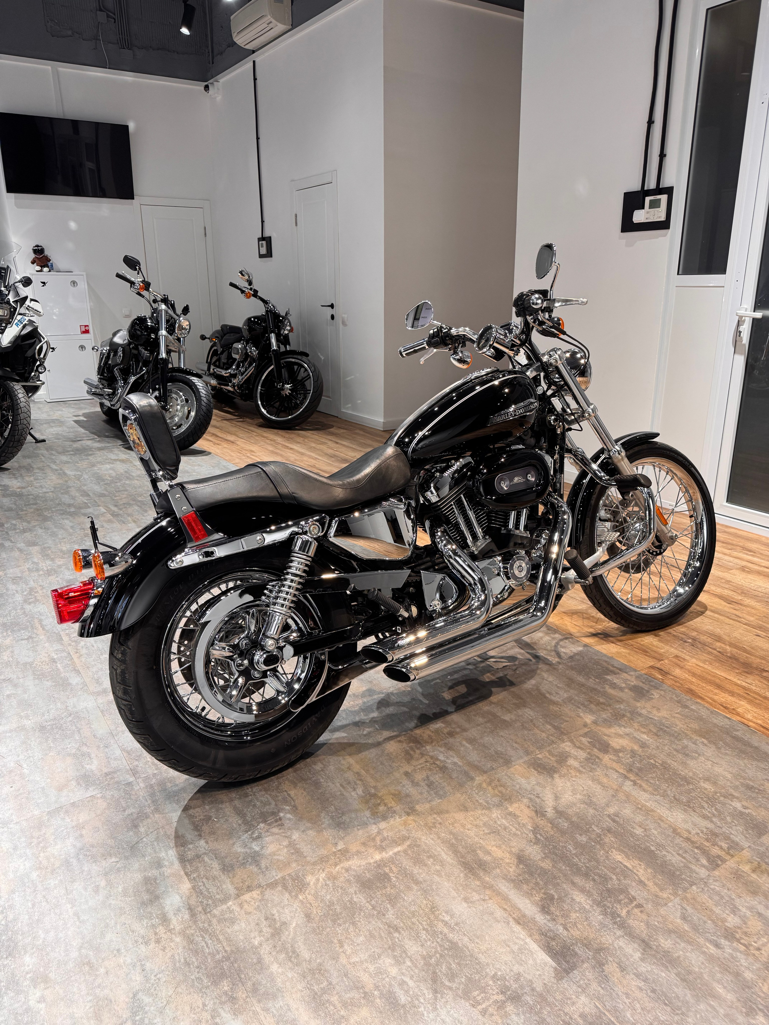 Harley-Davidson Sportstеr 1200 — купить мотоцикл. Hello Davidson, Москва. Только хорошие мотоциклы…
