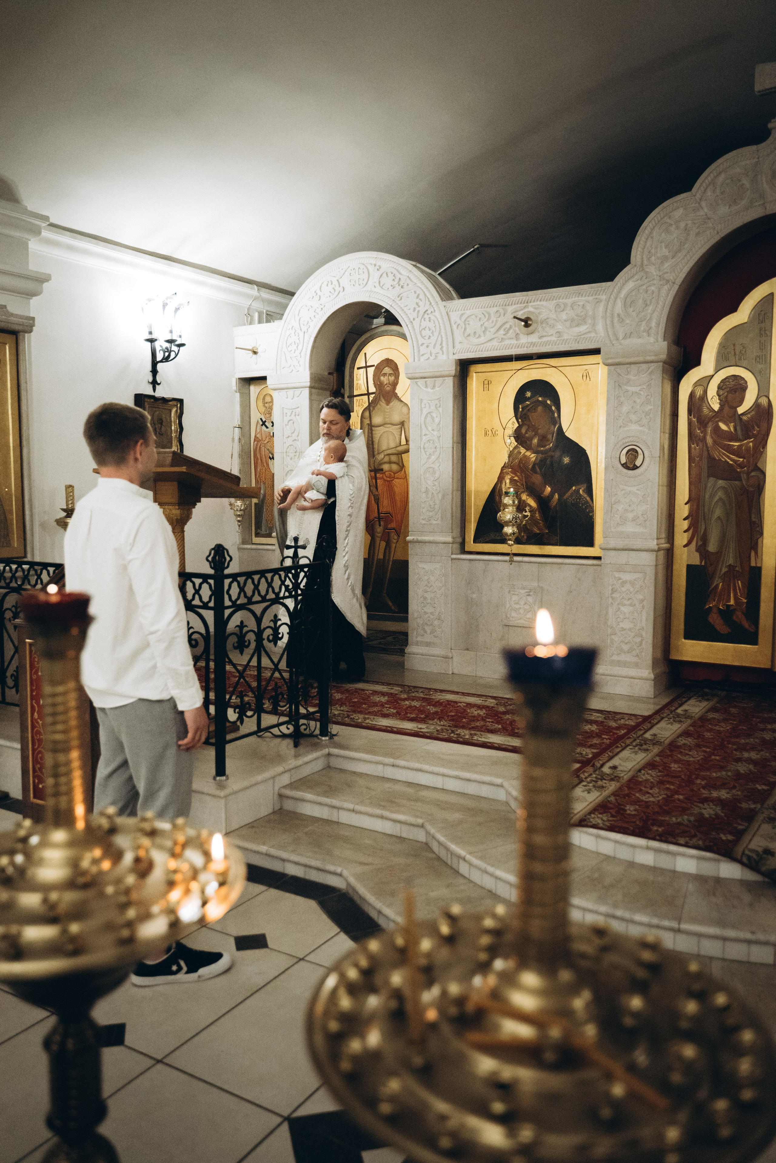 Крещение Максима (Криптовый храм в честь собора Новомучеников). Семейный фотограф в Минске Дарья Дреко
