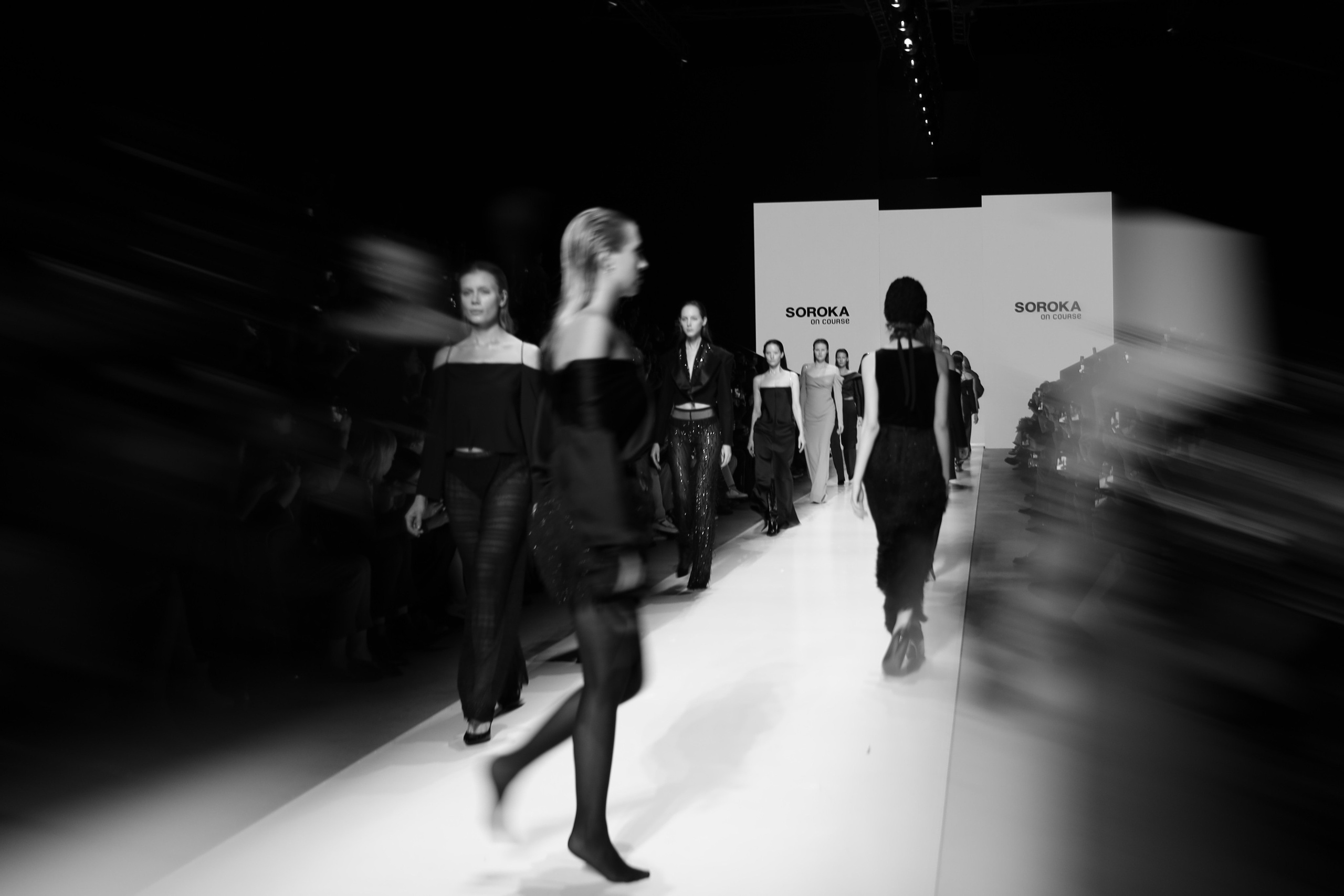 Moscow Fashion Week Fall 2024. Fashion Фотограф в СПб Yana Kochkina