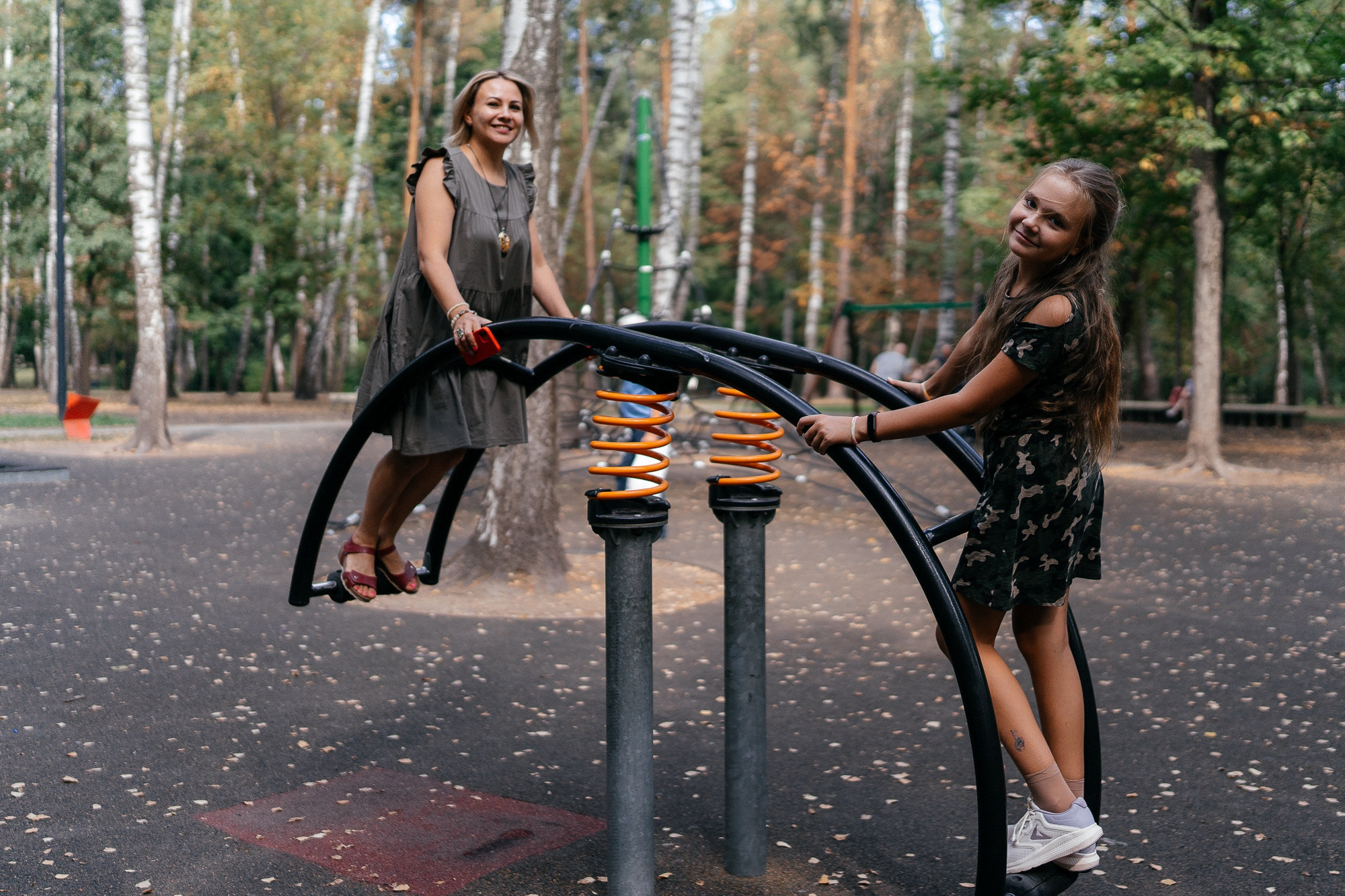 Летняя семейная фотосессия в парке. Фотограф Скворцов Дмитрий, Балашиха. Портреты, семейные съёмки