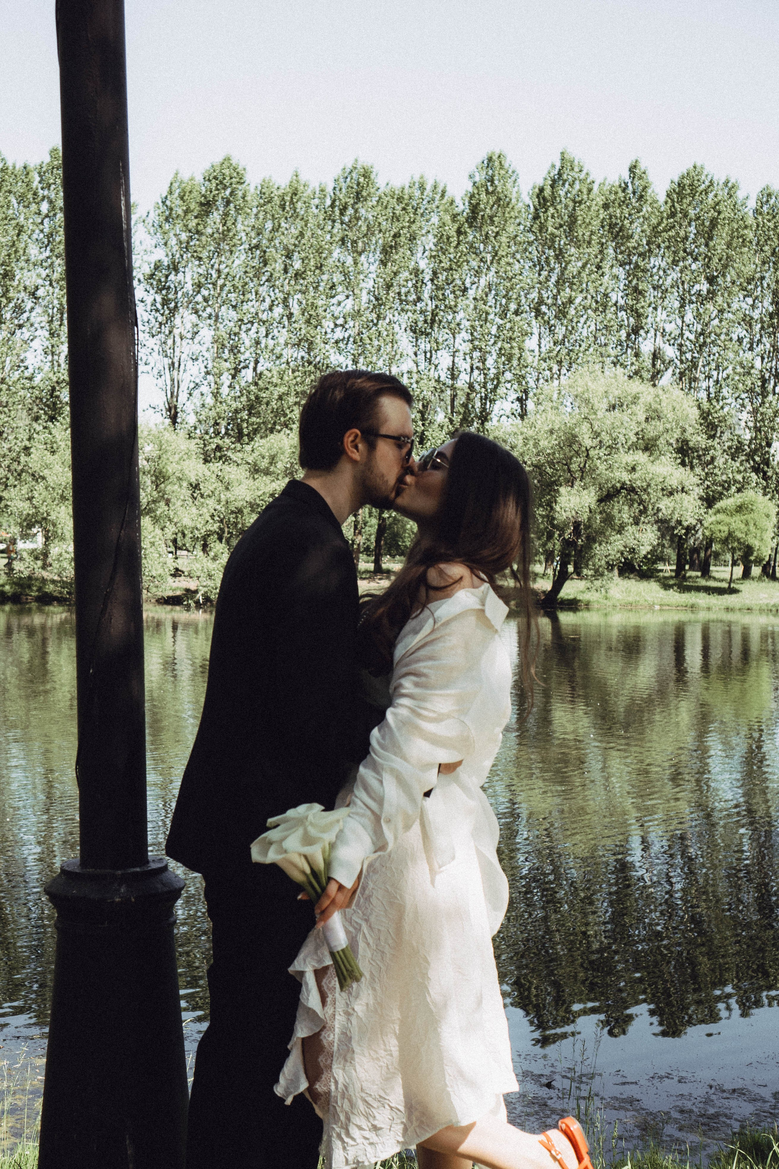 СВАДЕБНАЯ СЬЕМКА В ПАРКЕ ПОБЕДЫ И ПРОГУЛКА ПО МОСКОВСКОМУ ПРОСПЕКТУ. Профессиональный фотограф, Санкт-Петербург — Виктория Богомолова