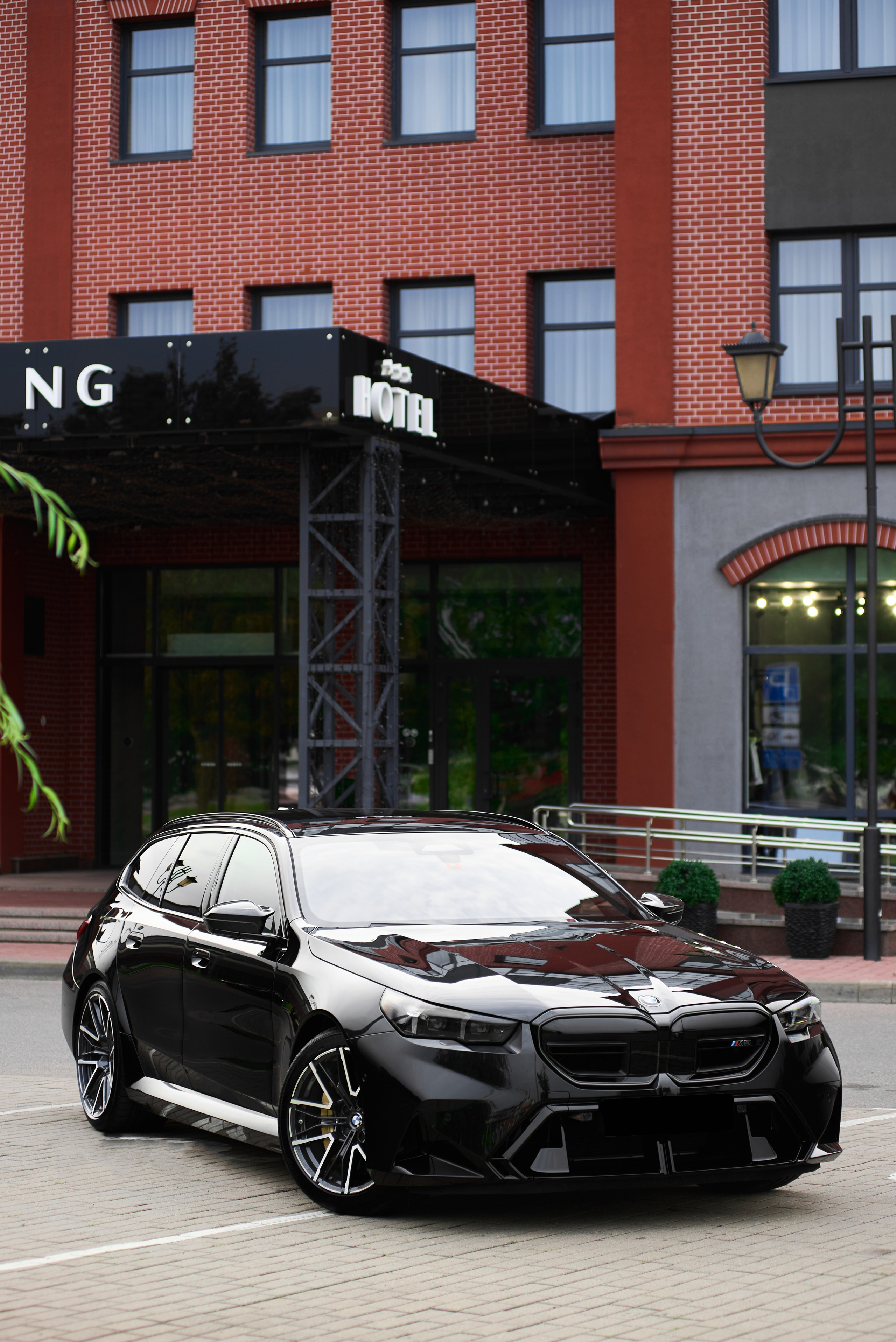 BMW M5 2025. Автомобильный и интерьерный фотограф в Минске Александр Тагаев